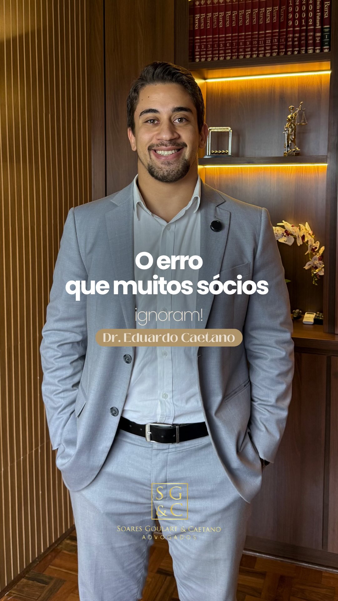 Uma sociedade saudável também precisa de atualização jurídica constante.
Muitos empresários deixam o contrato social e demais documentos societários “de lado” depois que a empresa começa a funcionar bem. Mas a verdade é que o crescimento da sociedade exige revisões frequentes para que os documentos continuem alinhados com a realidade do negócio.
⚖️ Cláusulas sobre conflitos societários, saída de sócios, responsabilidades e tomada de decisões precisam acompanhar as mudanças da empresa e da própria legislação.
Uma estrutura societária desatualizada pode gerar insegurança jurídica justamente nos momentos em que a empresa mais precisa de proteção.
Por isso, revisar o ato constitutivo e os acordos societários com acompanhamento especializado é uma medida de prevenção, organização e segurança para todos os envolvidos.
#DireitoSocietário #ContratoSocial #AcordoDeSócios #Empresários #SociedadeEmpresarial