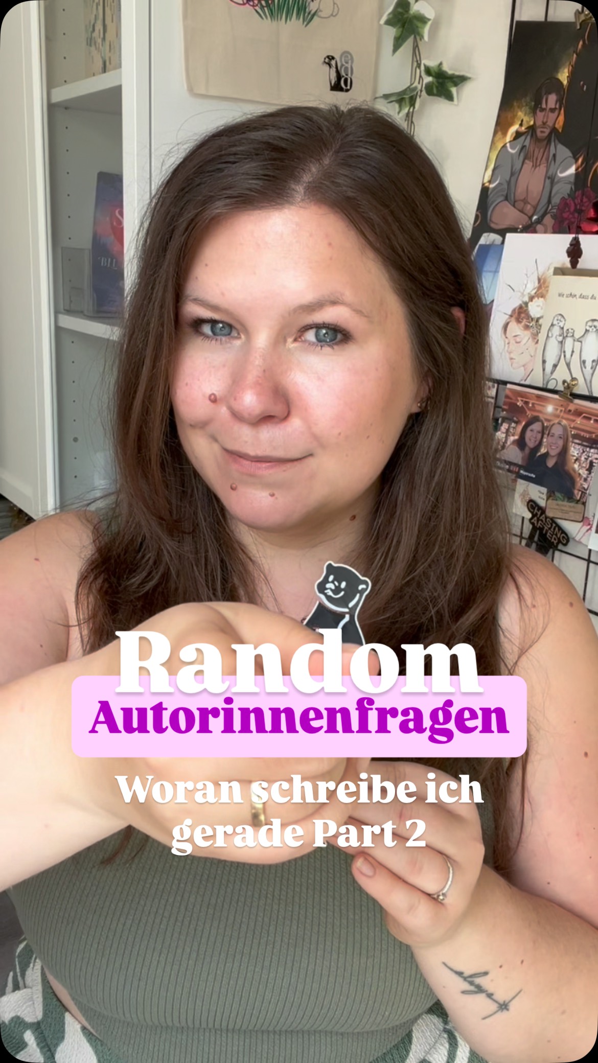 Part 2 Random Autorinnenfragen:
❓Woran arbeitest du gerade?
Stellt mir eine Random Frage zum Autorinnenleben & ich werde sie euch beantworten.
Umso absurder, umso besser 🤝
Wir starten mit dem Gesprächsöffner, woran ich aktuell schreibe.
Was würdet ihr gern zuerst von mir lesen & warum?
Wenn euch eine random Frage auf dem en brennt - immer her damit.
Da das Video für Insta zu lang ist gibt es Part 1 & Part 2 ❤️
#bookstagram #autorinnenleben #buchcommunity #schreiben #bookstagramdeutschland