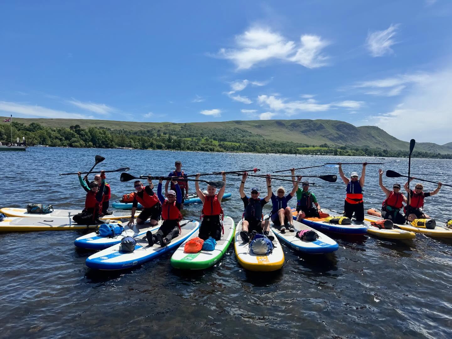 Ullswater End to End Paddle… completed! 🙌
What an amazing day on the water. Starting in Glenridding and paddling all the way to Pooley Bridge, we enjoyed a few dips, a swim, lunch on the beach, an ice cream stop, and then finished the adventure with a ride back on the steamer.
A massive well done to everyone who took part , 13km across the lake is no small achievement! 💪🏄♀️
Days like this are what paddle boarding is all about: adventure, laughs, great company, and making memories on the water.
Who’s joining us for the next one? ☀️🌊
https://www.yorkietalkies.co.uk/yto-paddle-boarding-events
#getoutside #YTO #paddleuk #paddle #ullswater