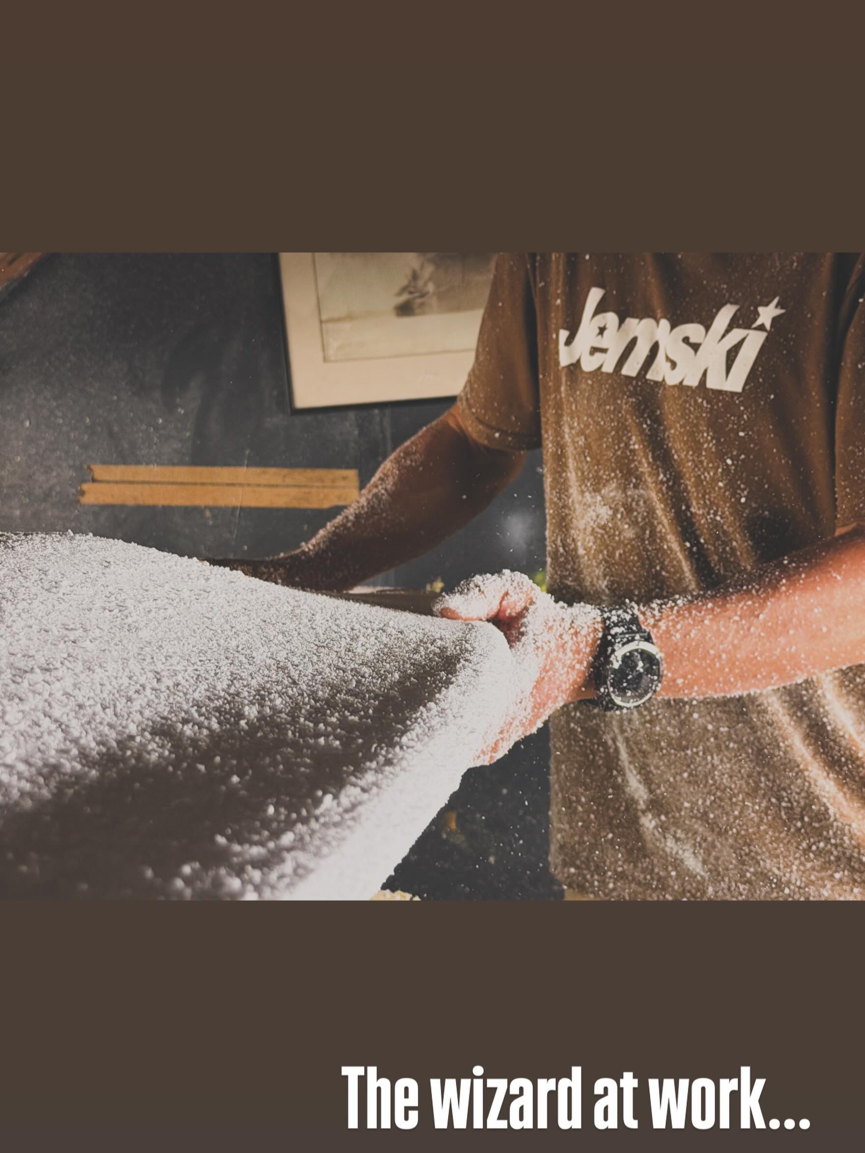 What do you think we are shaping today?
#HobsonKayaks #jemski