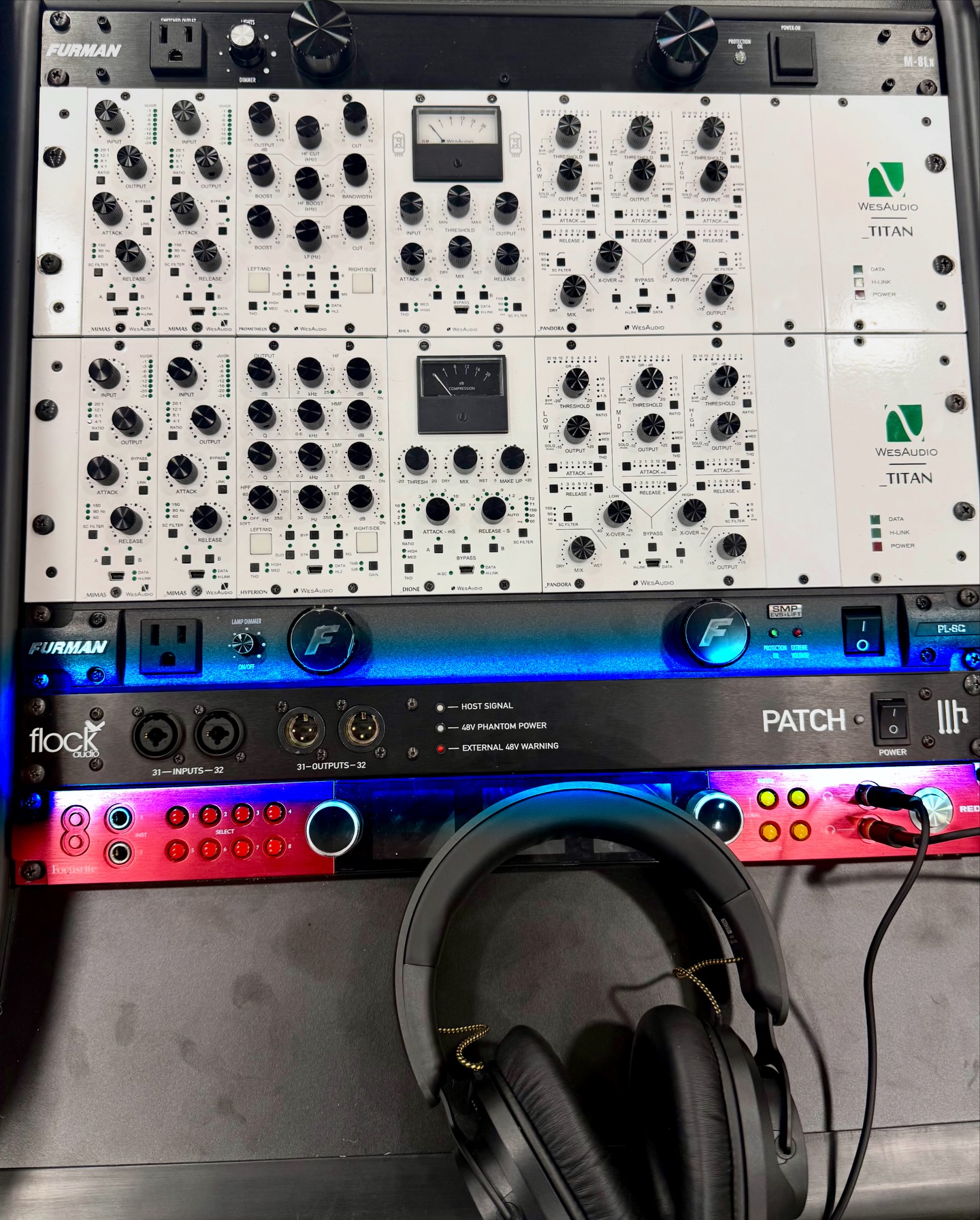 Great Gear, Just Goes Together. ✅
- - -
🛒 Shop Now - www.flockaudio.com/buy
📍Dealers - www.flockaudio.com/dealers
- - -
Use your Analog Hardware like plugins with simple drag + drop intuitive functionality plus so much more! Contact your preferred Flock Audio Dealer to learn more and order your PATCH Series model today!
- - -
See why thousands of audio professionals and studios around the world are switching to the new standard of analog routing… The PATCH Series!
- - -
#musicproducer #recordingstudio #musicproduction #studiolife
