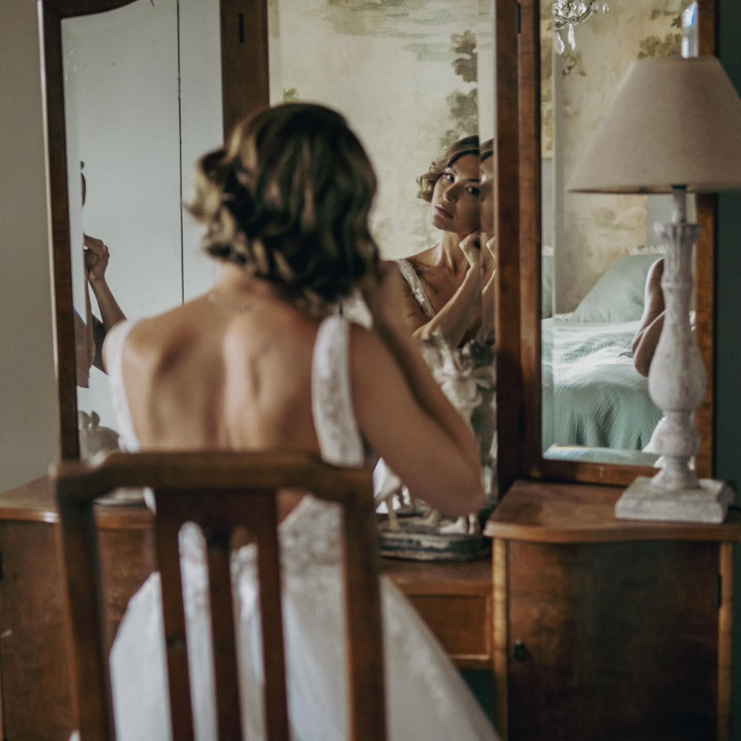 Last summer project "LaMer" , meet Our Amazing Team :
🏡 @la_mer_helsink
💐 @botanica_fi
💐 @blossompoint.fi
💇♀️ @mary_hair90
💄 @muah_kantanen
🌸 @juhlavuokrauskimara
👰🏼♂️ @makaronova
🤵@frolovsomm
📷 @aigulphotography
📷 @neilcuestasfilms
📷 @ottofromhelsink
📷 @aleksgrigorjev
📷 @ph.lisasen
📷 @annaperlbakhs.photo
📷 @elena_photofoxy
🎂🥖 @bakers_kitchen_helsinki
🎀 @lisstyle_
✨️ @stacey.scher
Photo by @beautyatphoto
Dress @angelabianca.bridal Available at 𝐄𝐥𝐞𝐠𝐚𝐧𝐭 𝐀𝐟𝐟𝐚𝐢𝐫𝐬
#häämekko #hääpukusuunnittelija #hääpuvut #hääpukuhelsinki #häät