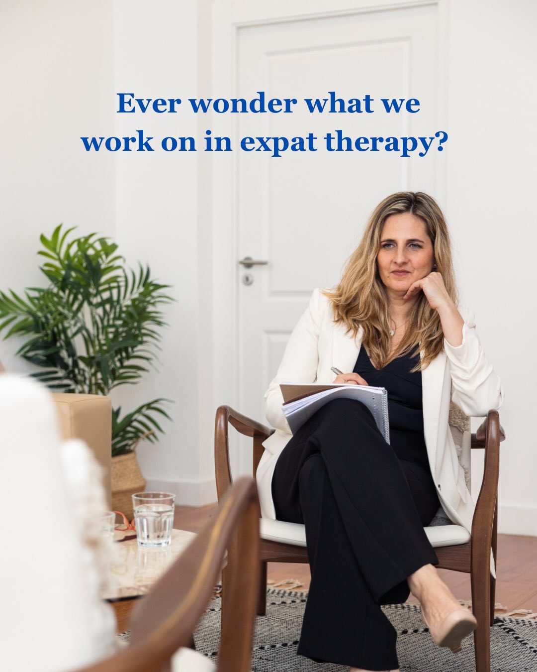 Wondering what expat therapy means or how it’s different?
In this carousel, I take you through my process, what expat therapy looks like, and the motivation behind how I work.
Have more questions? Feel free to DM me or book your first free call 💬
#expatlife #onlinetherapy #livingabroad