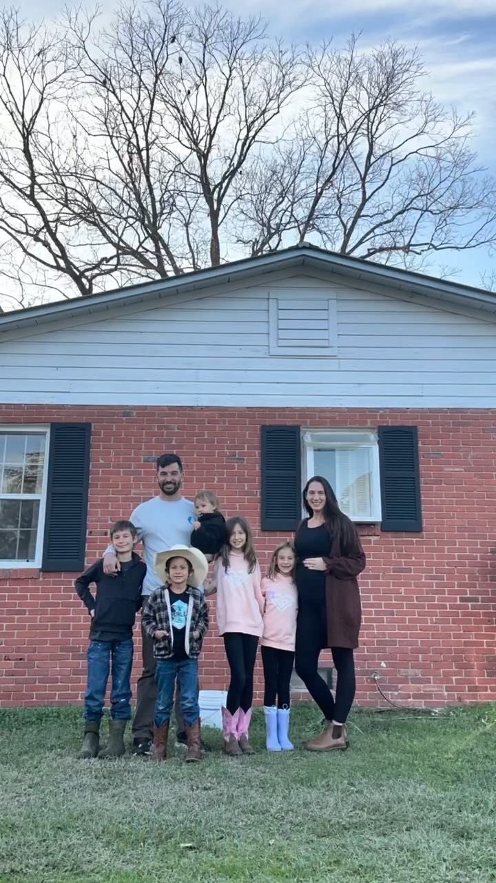 Coming Home..
Our Green Pastures to lie down in 🌾 Psalm 23
For this home we prayed, we waited..1yr, 10yrs..
Have a little Faith, Trust in Him, Walk in Obedience
A little old farm house, Baby 6 on the way, an abundance of Gods Goodness. Trusting in Him one step of faith at a time
#finallyhome #farmhouse #fixerupper #psalm23 #littlekitchenbigtable