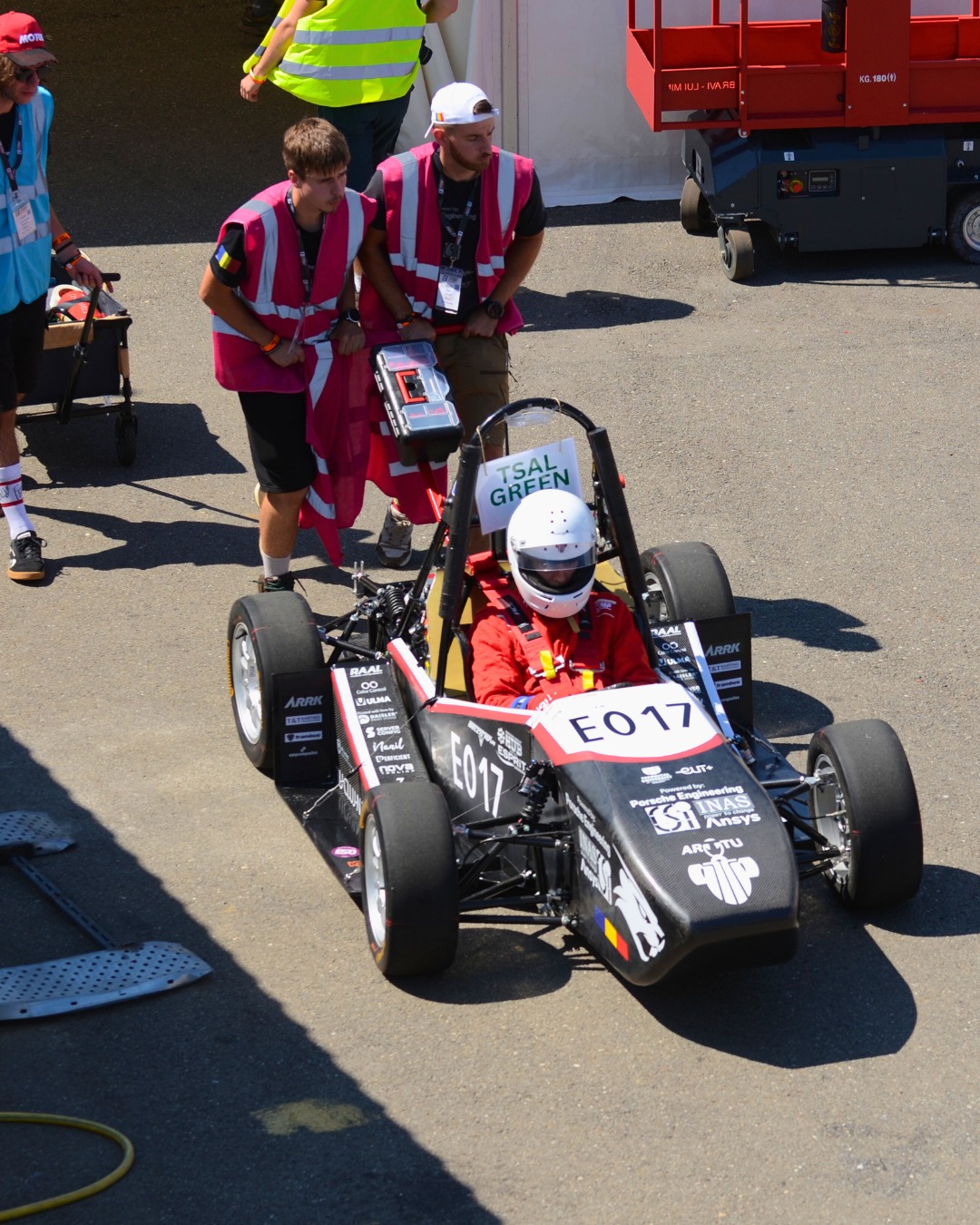 flying above some cool car
.
.
.
#fsbalkans #formulastudent