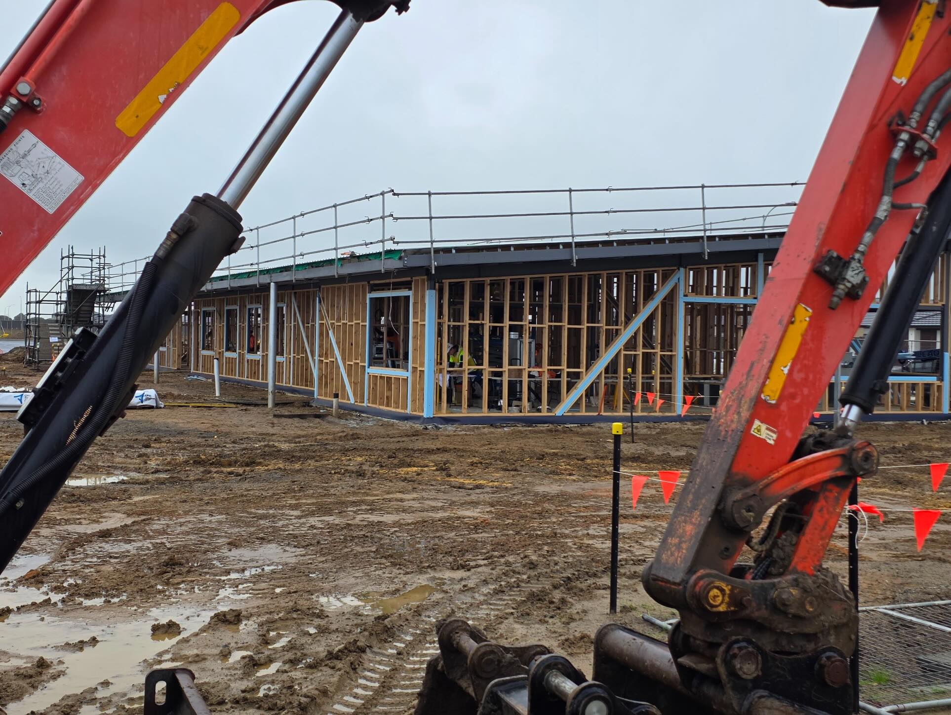 St Carlo Acutis, Clyde – Project Update
Progress continues here at St Carlo Acutis, with structural steel, timber framing and external works all advancing across the site. The project is tracking well as the building envelope begins to come together, marking another key milestone in the delivery of this new primary school.
