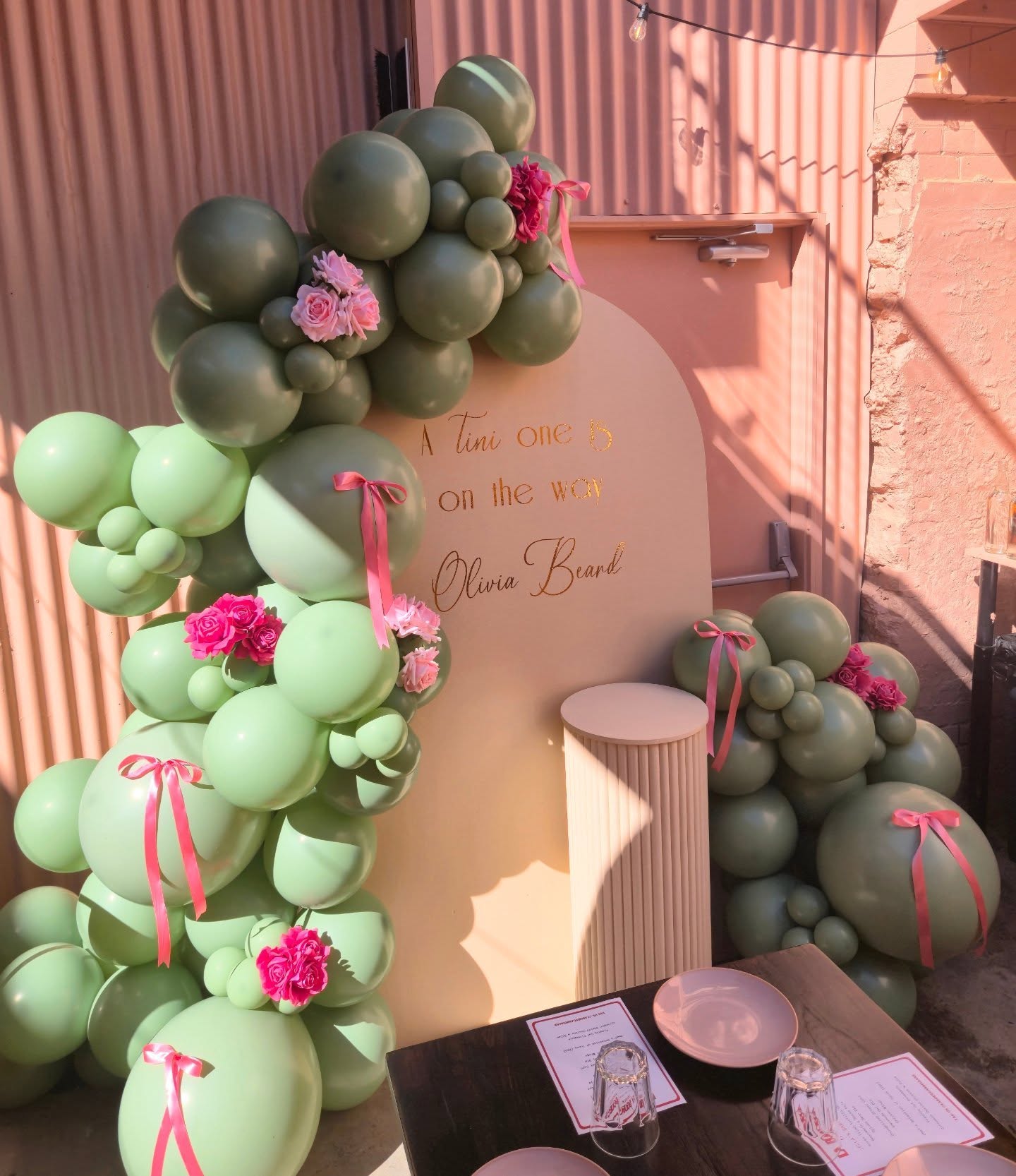 A Tini one is on the way! πΈ www.bailandoballoons.com.au