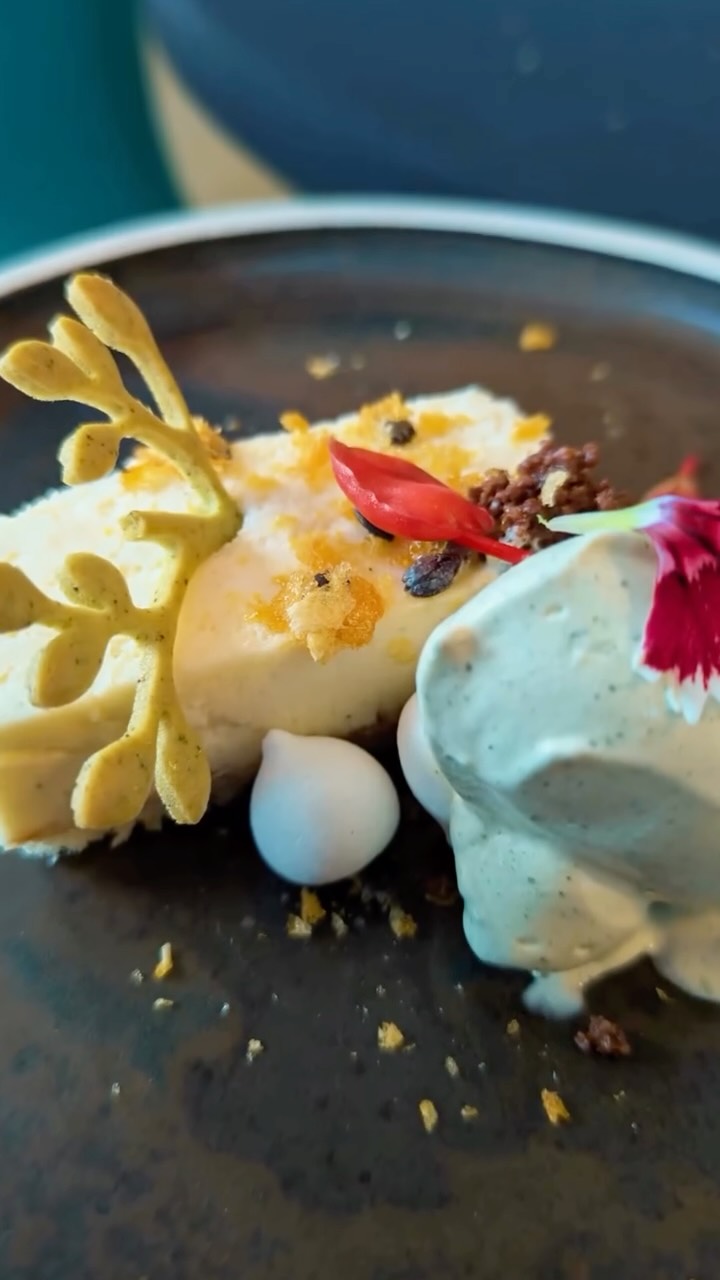 Op bezoek bij Koppert Cress. Inspirerende gesprekken, verrassende smaken en een mooie blik achter de schermen bij een organisatie die innovatie en duurzaamheid samenbrengt.
#wecanteen #food #KoppertCress