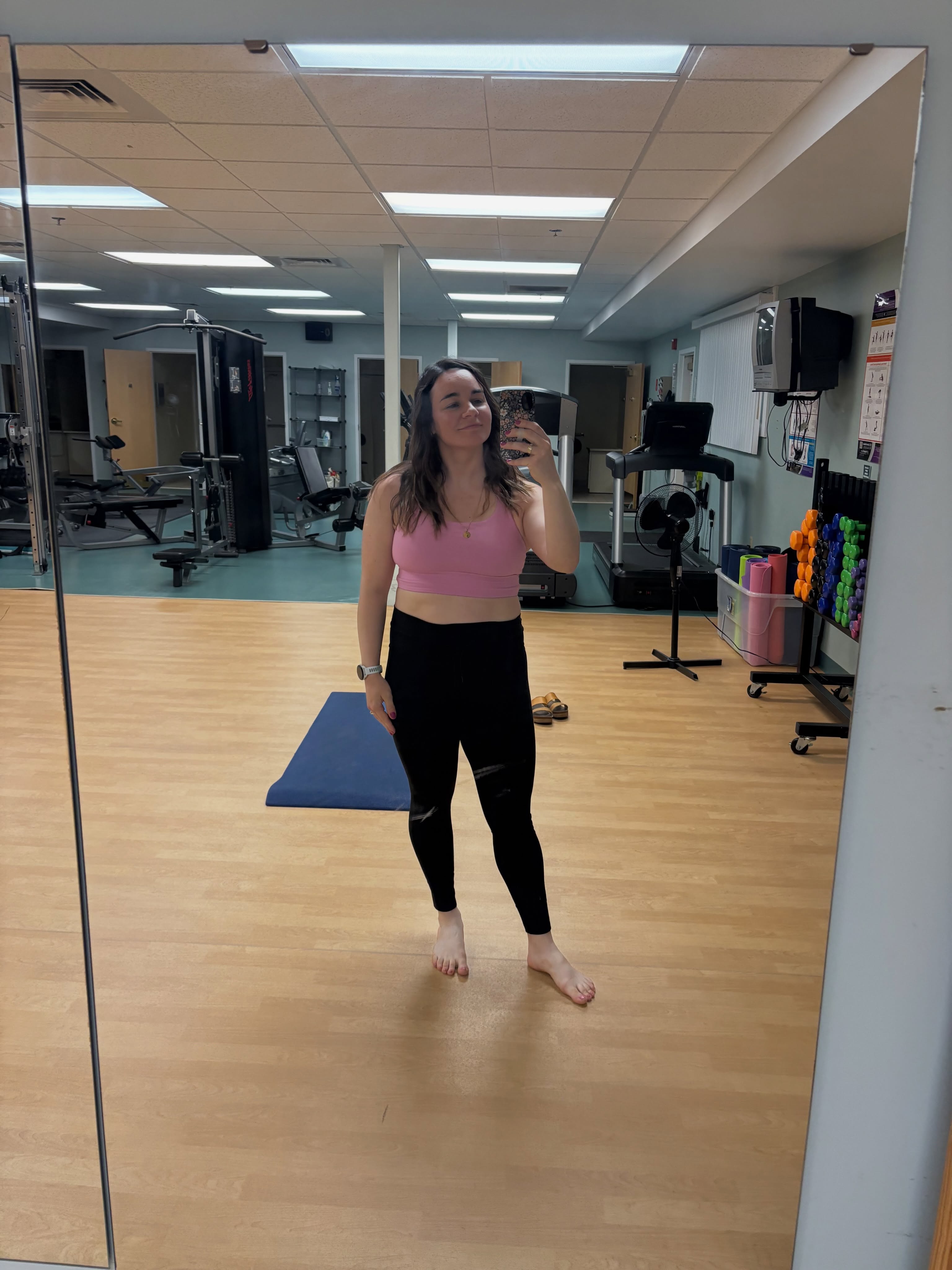 ✨Weekly Recap✨
A little bit of running, some strength, a lot of Pilates, and two very muddy golden retrievers.
Welcomed an easier week before ramping up for Chicago 😍🏃🏻♀️🐾 #run #runner #runcoach #coach #marathon