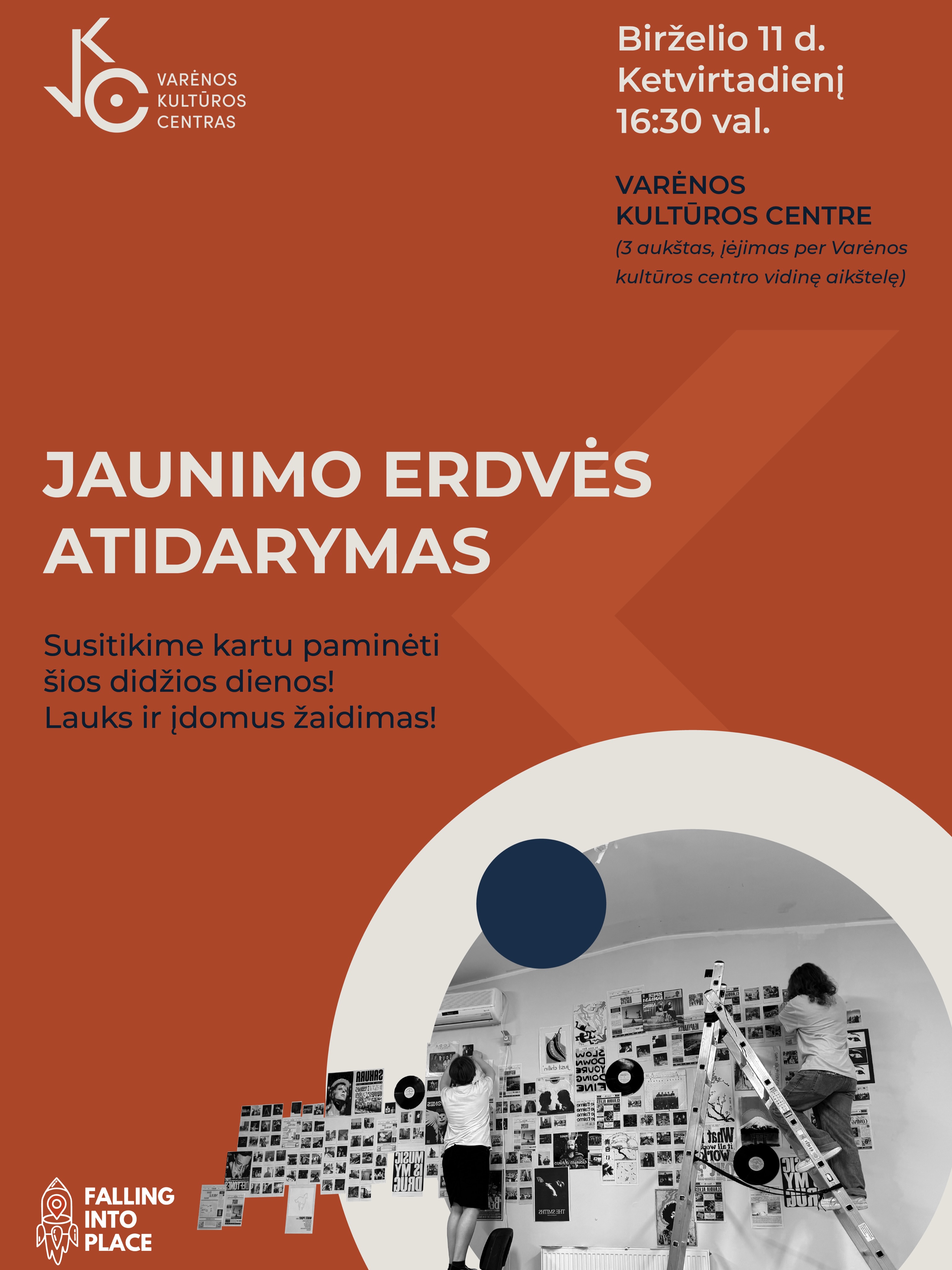 Birželio 11-oji – ypatinga diena Varėnos jaunimui! ✨
Po daugybės idėjų, valandų darbo ir begalinės meilės pagaliau atveriame duris į ,,Jaunimo erdvę”, kurią kūrė pats jaunimas – savo rankomis, savo kūrybiškumu ir nuoširdžiu noru turėti vietą, kurioje gera būti 🤍
Tai erdvė, kurioje jausimės lyg namuose. O namai- reiškia saugumą, šilumą, priėmimą ir bendrystę. Kiekviename šios vietos kampelyje gyvena jaunuolių idėjos, laikas ir širdis, todėl ši diena mums – išties ypatinga
Susitinkame:
📅 Birželio 11 d. (ketvirtadienį)
🕓 16.30 val.
📍 Varėnos kultūros centre
(3 aukštas, įėjimas per Varėnos kultūros centro vidinę aikštelę)
Kviečiame visus kartu pasidžiaugti šia pradžia ir vieta, kuri gimė iš bendrystės ir jaunimo meilės. 🏡🤍 Kai į kažką sudedama tiek daug meilės, gimsta ne tik erdvė – gimsta vieta, kurioje galime jausti kaip namuose!
Traptautinis projektas Falling into Place (Vietokūra), finansuoja Europos Sąjunga #fallingintoplace #erasmusplus #JaunimoErdvė #Varėna #varėnoskultūroscentras