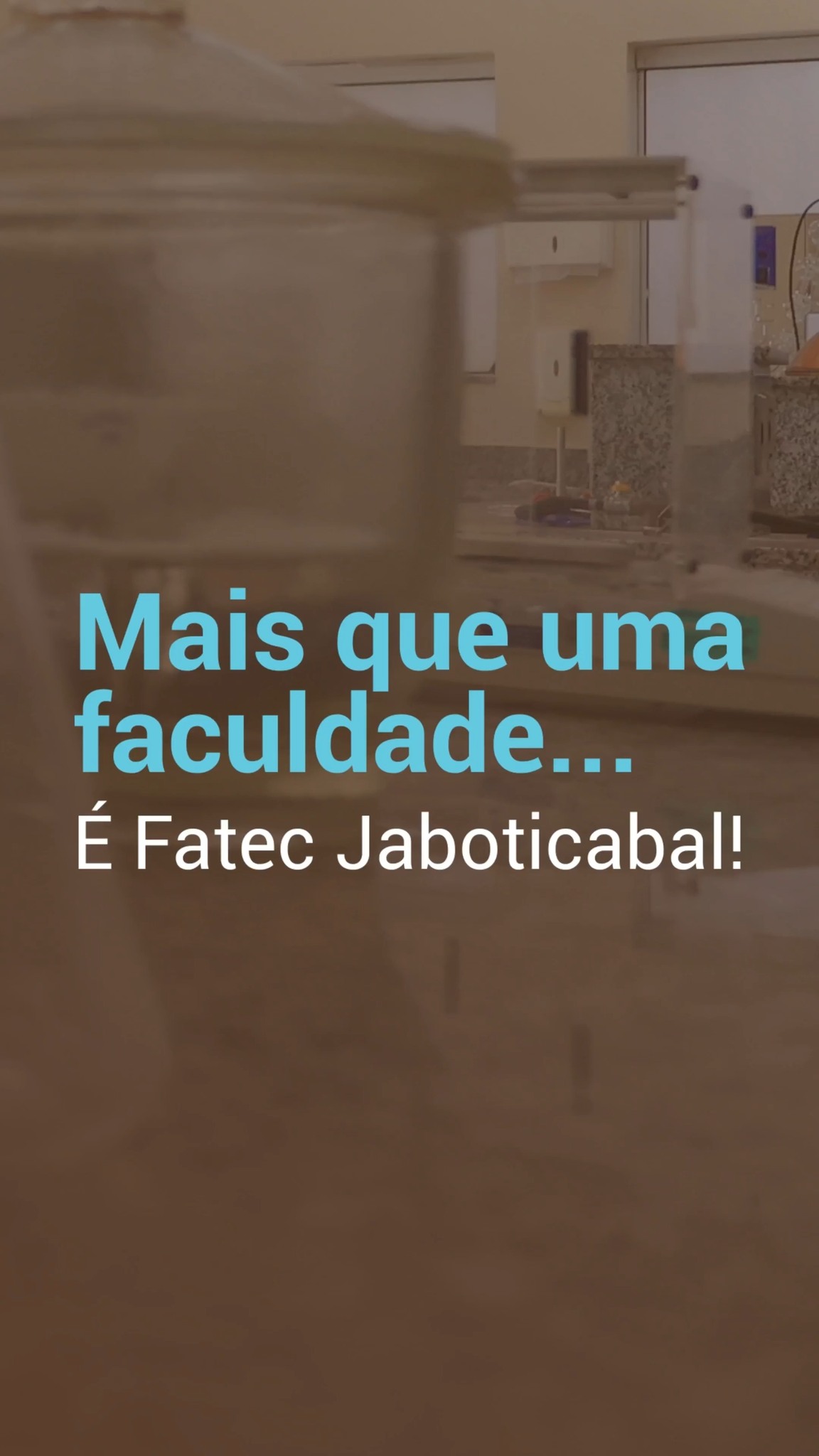 Você já parou para imaginar onde pode estar daqui a alguns anos?
Muita gente sonha com uma carreira melhor, novas oportunidades e crescimento profissional. Mas toda mudança começa com uma decisão.
A Fatec Jaboticabal oferece ensino superior gratuito, formação voltada para o mercado de trabalho e um ambiente onde conhecimento, prática e desenvolvimento caminham juntos.
Mais do que salas de aula, aqui existem projetos, experiências, eventos, conexões e oportunidades que ajudam a construir trajetórias profissionais.
Porque o futuro não acontece sozinho. Ele começa com os passos que damos hoje.
🚀 Vestibular Fatec com inscrições prorrogadas até 08 de junho.
• Marketing
• Gestão Ambiental
• Biocombustíveis
• Gestão Empresarial (EaD)
#fatec #fatecjaboticabal #vestibular #vestibularfatec #faculdade #marketing #gestaoambiental #gestaoempresarial #biocombustiveis