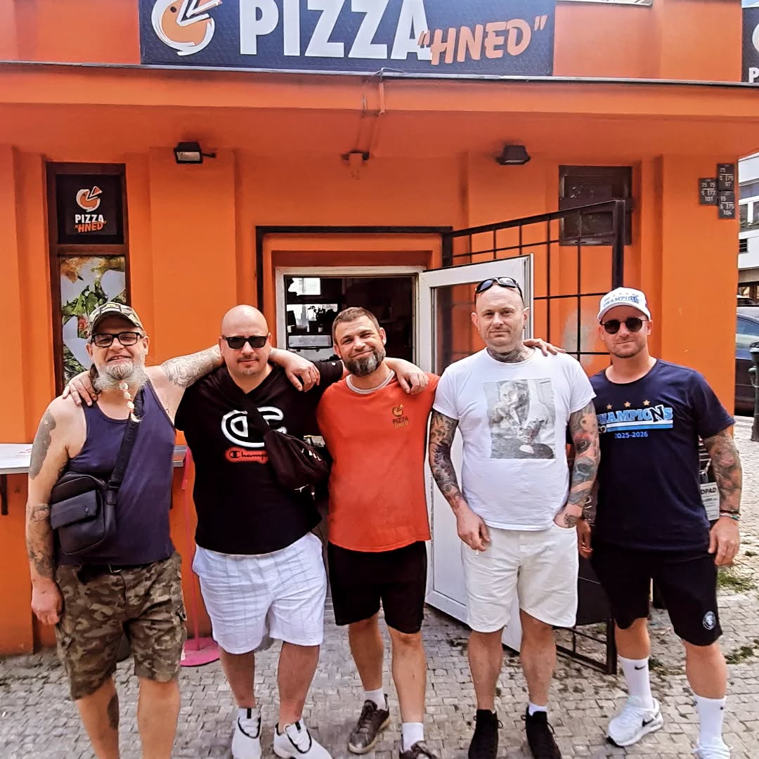 Minulý týždeň sa za nami zastavili na pizošku starý známy Reper Kaidžas a fotbalista Miroslav "Miňo" Stoch. Ďakujeme chalani a nech sa Vám obom darí.🤟🏻🙂