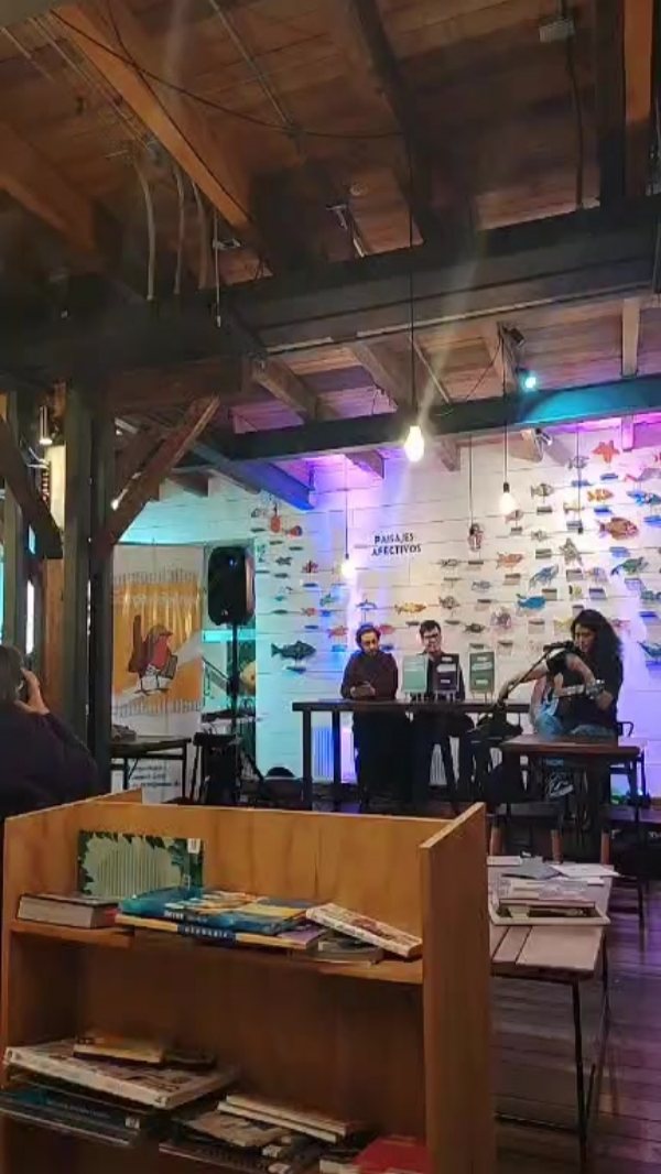 Lanzamiento de Patrimonio a tu Pinta Vol. 3 - Calbuco en Café Machmar, Puerto Varas.
@cafemachmar