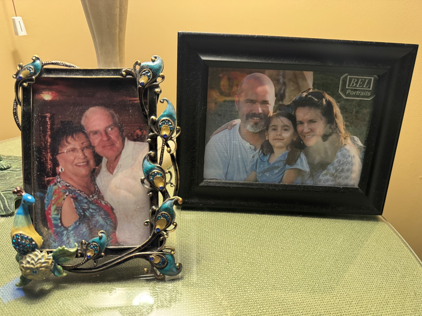 As I woke up this morning to drive back to Virginia from my parents home, i turned to put the light on and this is what I see. I smile sadly because the 3 Roberts in my life are gone. My father whose mind is no longer working, my husband whom you see here when we were at a music festival in Maine and he was so happy, and my brother who is no longer here. It's surreal actually, but life such is life. All we have are memories and love. I feel so lucky to be here to support the woman who gave birth to me and so lucky that I had the 3 Robs even for a little while.