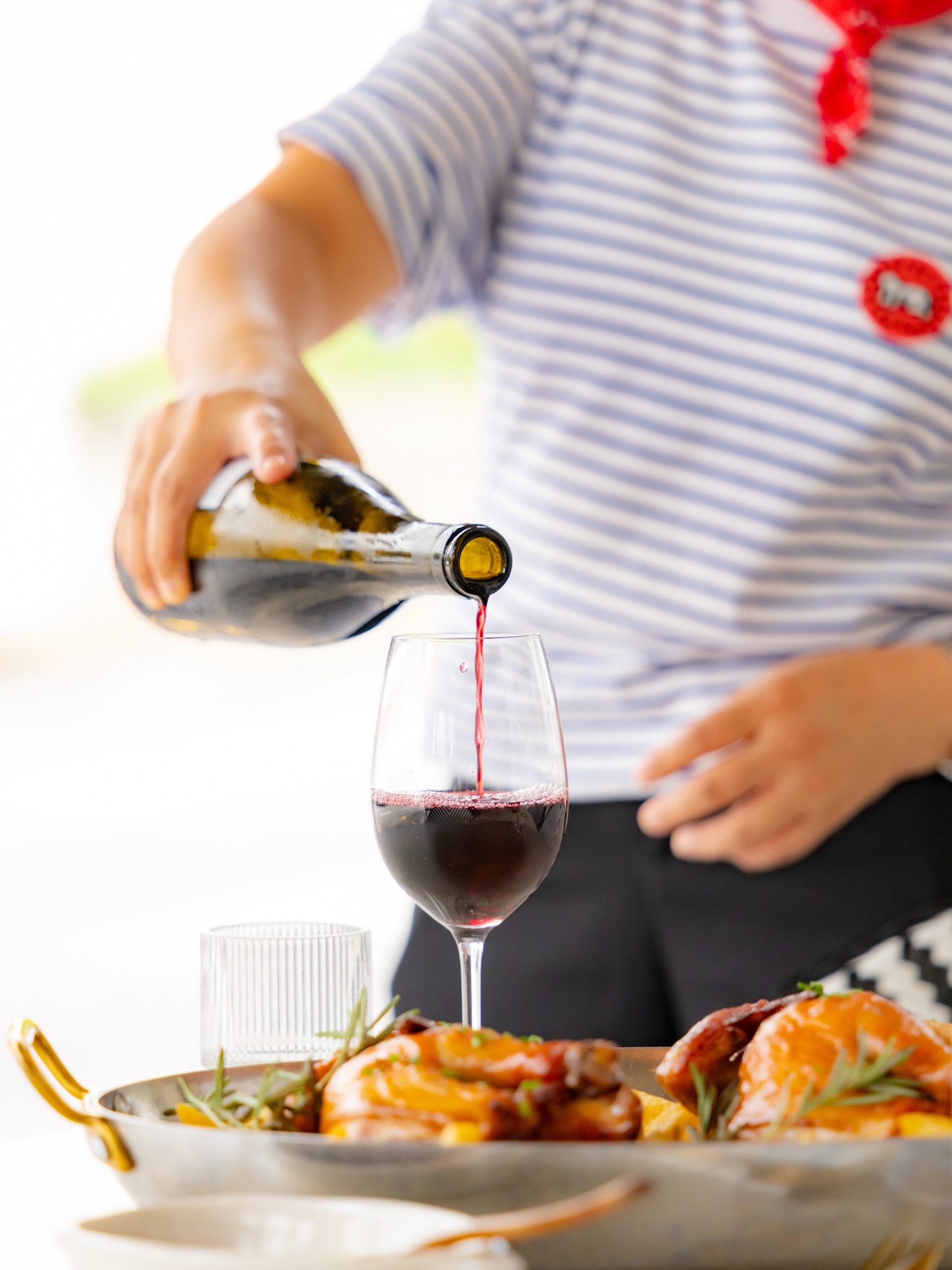 Cheers to the weekend. 🍷✨
Unwind, indulge, and savor the simple pleasures of a beautifully prepared meal paired with a perfectly poured glass of wine.
Join us at Chez Suzette Singapore for an evening of French flavors, good company, and unforgettable moments.
Wine. Dine. Relax. Repeat.
#ChezSuzetteSG #WineAndDine #FrenchBrasserie #WeekendAtChezSuzette