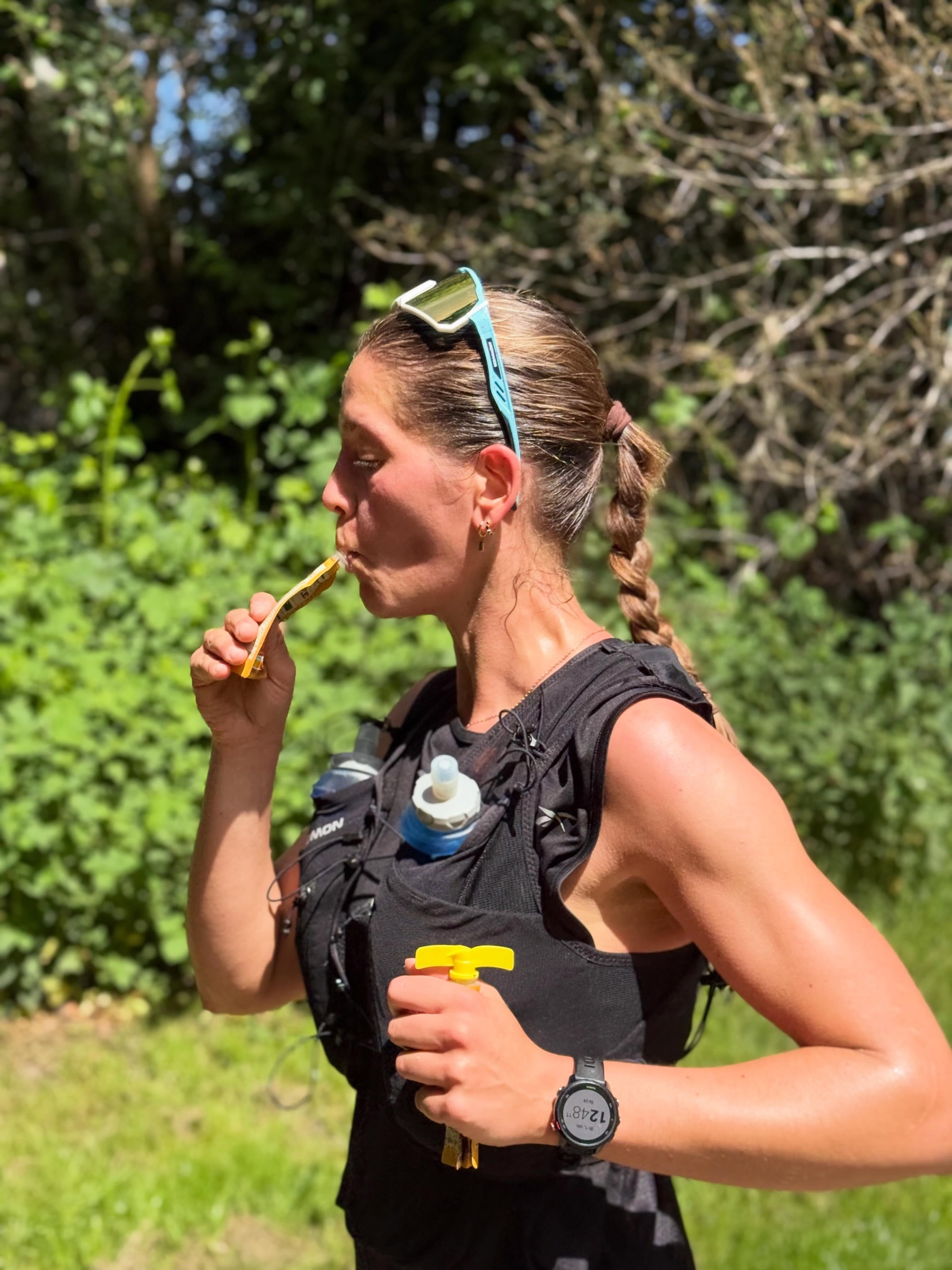 Meine LONG RUN ESSENTIALS âĄïž>>>
Essen am Vorabend, mein pre Long Run FrĂŒhstĂŒck Nr. 2, Verpflegung wĂ€hrenddessen & danach!
Long Runs = schöne Zeit in der Natur đł
#sporternÀhrung #longrun #prerun #postrun #ernÀhrung