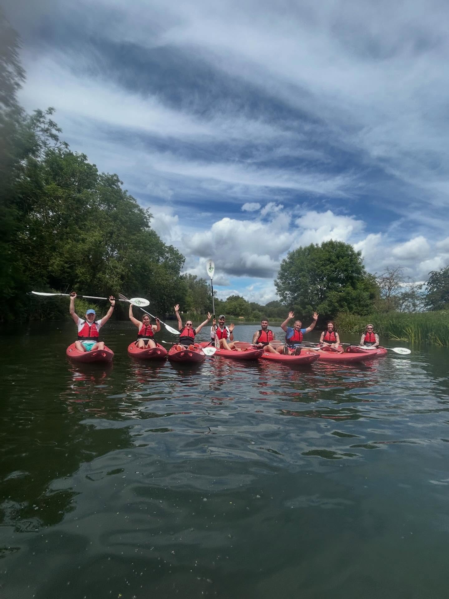 Yesterday we had a group with us enjoying a morning of #kayaking on the #rivernene and some #archery beside #sibsonlake - great people, lots of laughs and yummy 😋 cake too! #happybirthday🎉
.
https://www.adventurenene.com/multiactivity