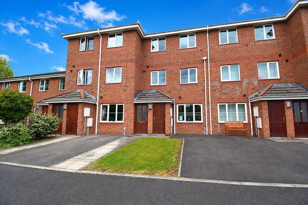 Some homes just take their time finding the right match 💫
Could this be the one you’ve been waiting for?
🏡 Modern two-bedroom townhouse for rent
🛁 Two bathrooms available
💷 Rent: £875 per month
📍 Located in Golborne, Stirrup Field
🔒 Holding deposit: £201.92
💰 Security deposit: £1,009.61
Contact us now to book a viewing -
📞 | 01942 514763
📩 | info@lewiswilliam.co.uk
#properties #tolet #lettings #rent #landlord #tenant