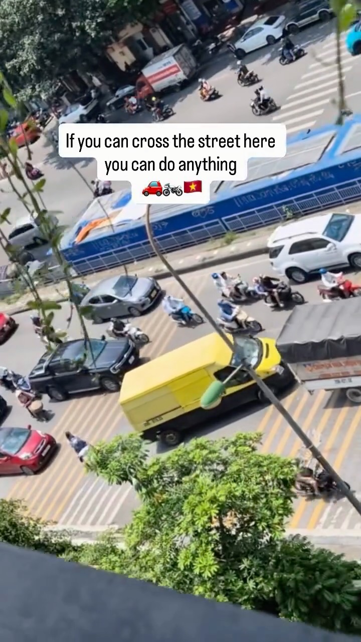 Look both ways before you cross the road is an understatement! This traffic is just unpredictable š»š³šš“āāļøšļøš #hanoi#traffic#travel#turastales