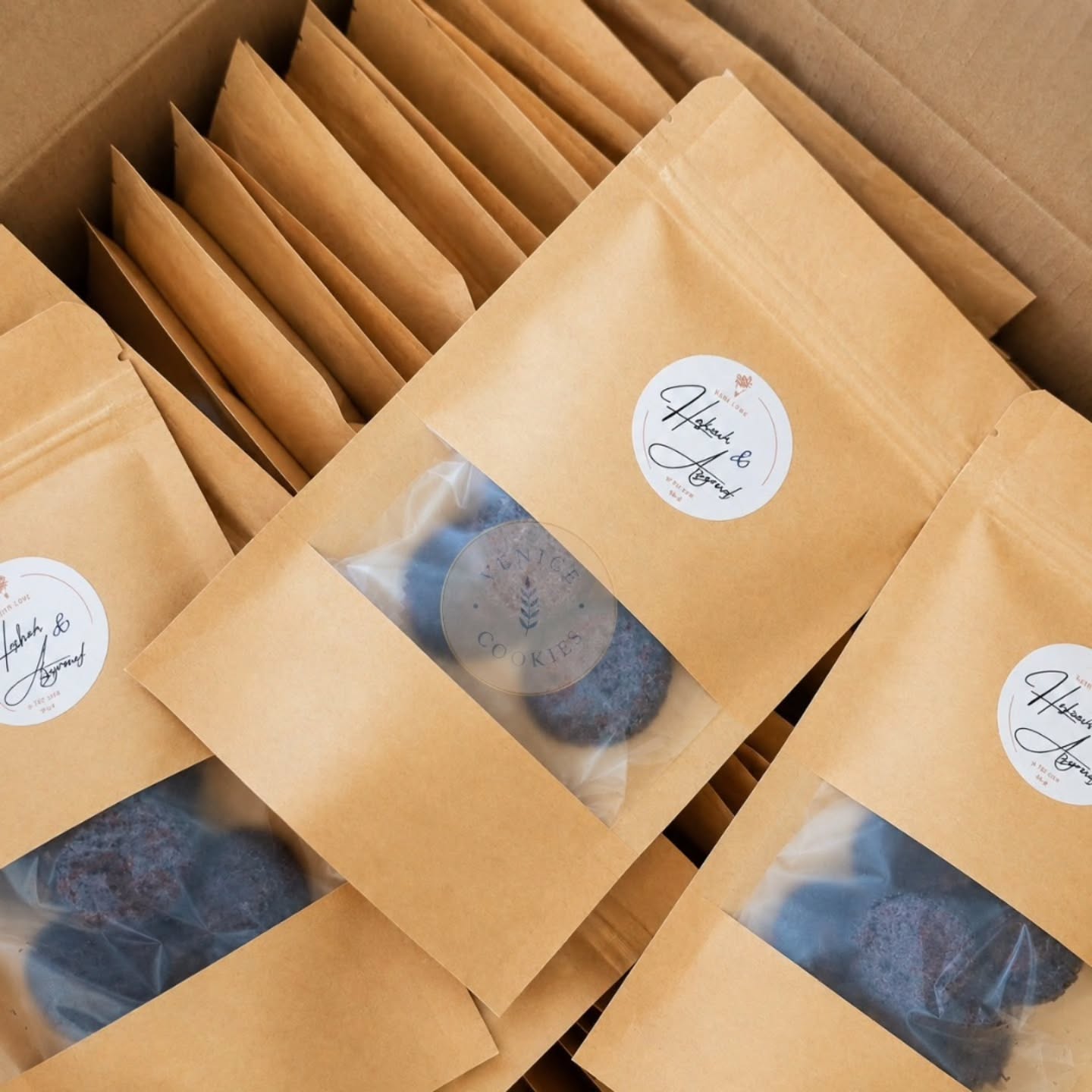 Some wedding doorgifts are more than just gifts—they become part of a beautiful memory. 🤍
Since February 2026, Ms. Hafizah trusted us with her wedding favours, planning ahead with so much care and love for her special day.
Thank you for choosing Venice Cookies and for trusting us throughout your journey💛
Wishing you both a lifetime filled with love, laughter, and countless sweet moments together. ✨
Happy Wedding, Ms. Hafizah 💍
31 May 2026
#WeddingDoorgift #VeniceCookies #WeddingFavours #MalaysiaWedding #customsticker