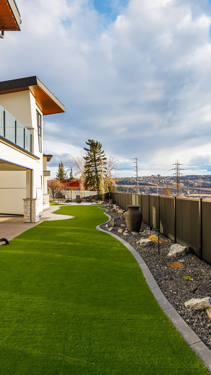 From first impressions to lasting memories ✨
The Sirocco is complete and all of the details and features have us in awe! It starts on the drive up and only gets better when you step inside!
custom build | dream home | yyc builder | calgary homes | luxury builder