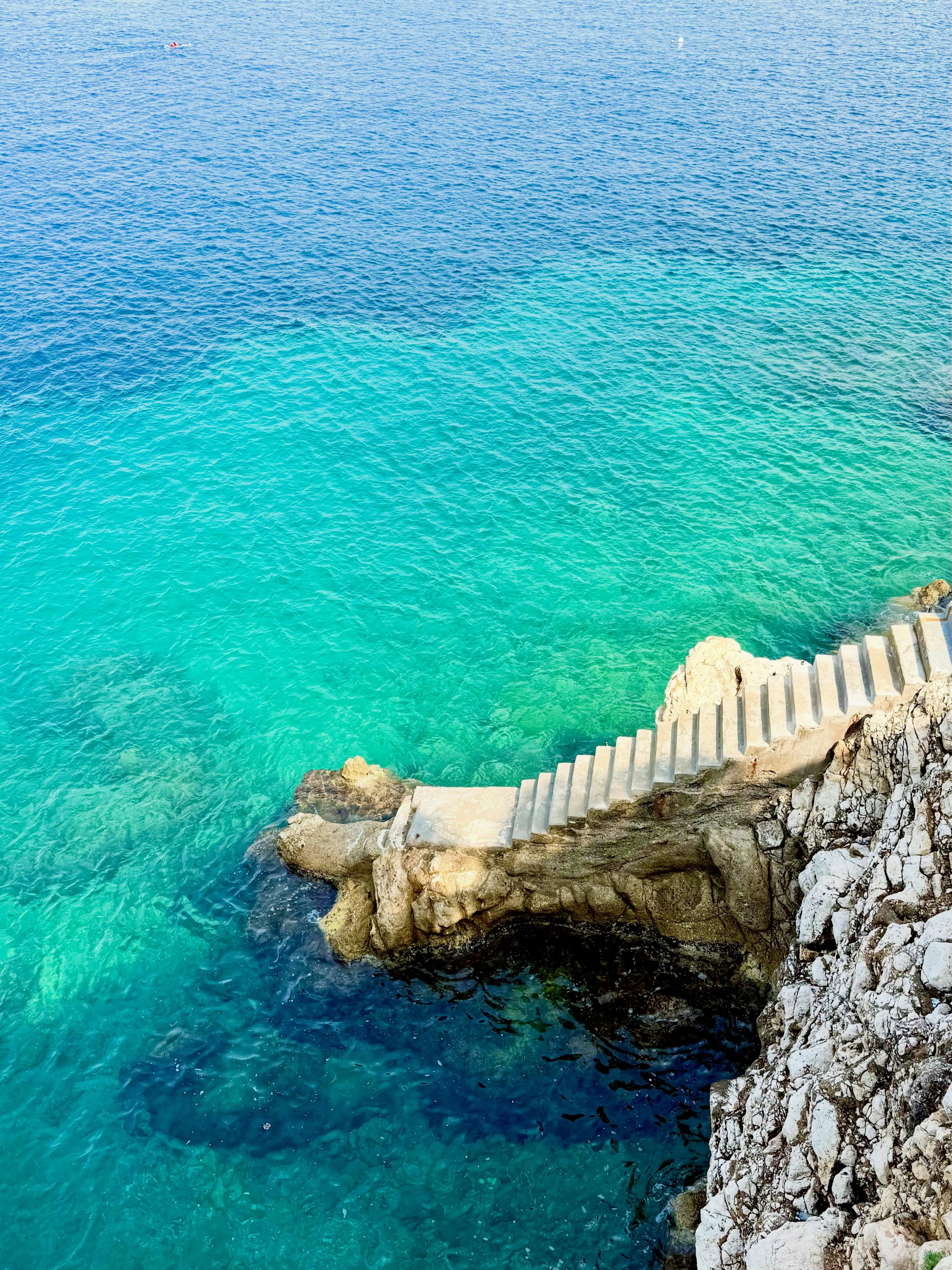 Stairway to heaven #nicefranceriviera #frenchriviera🇫🇷🌴☀️ #cotedazurfrance☀️ #retireandtravel #tlbestshot