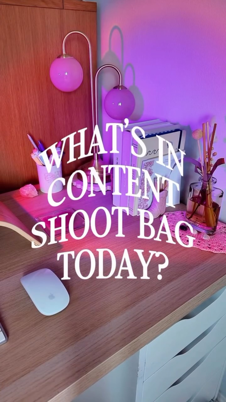 What’s actually in a social media manager’s content shoot bag 👀🎥✨
No gatekeeping hereee 🤭
When I head off to a content shoot, I low key bring a mini production studio with me, because there’s nothing worse than getting to a shoot and realising you forgot something important 😭
Here’s what’s always in my bag:
🎥 DJI Osmo Pocket 3 (Creator Combo)
📱 iPhone 17 Pro Max
📱 iPhone 15 Pro Max
✨ Osmo Pocket magnetic light
💡 clip-on iPhone light
📸 tripod for my camera
📱 tripod for my phones
💾 spare SD card
🔋 Anker portable charger + cables
📀 san disk usb-c flash drive (256gb)
💧 Owala leak proof water bottle
🍿 snacks for fuel
People often think content shoots are just “taking a few videos” but there’s actually so much strategy, planning and equipment involved behind the scenes 👩🏻💻
And truthfully I bloody LOVE it 🥹
What’s one thing you always keep in your bag? 👀
#contentcreator #socialmediamanager #contentmarketing
