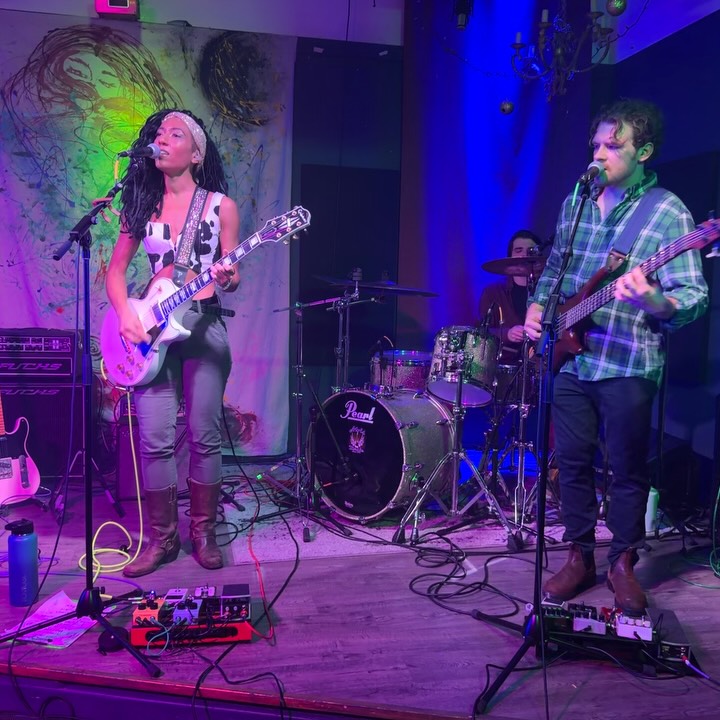 Elated to play live this Saturday, June 6th @deeslounge615 opening for the grand @thegreghoy ⚡️👽We’re kicking things off with a full band set at 7 pm✨ Ticket link in bio. In the meantime, wishing much fun in the sun to everyone🌞#fyp #fypage #foryou #livemusic #nashville