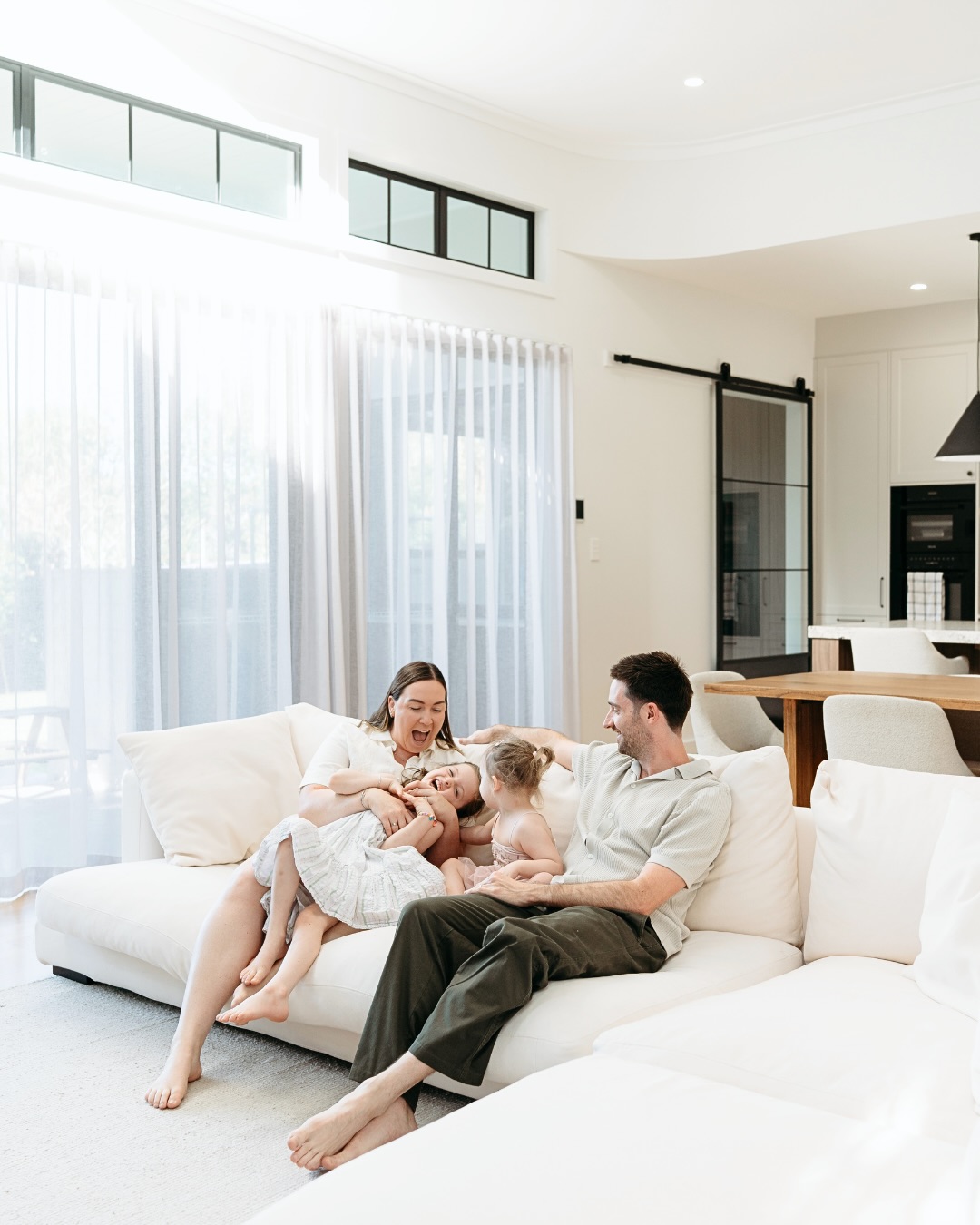 Not often I do in home sessions because *wild calendar* BUT… when I do we have so much fun 🥹🥹🥹
-
#brisbanefamilyphotographer
#brisbanenewbornphotographer
#brisbanematernityphotographer
#newbornphotography
#newbornphotographerbrisbane