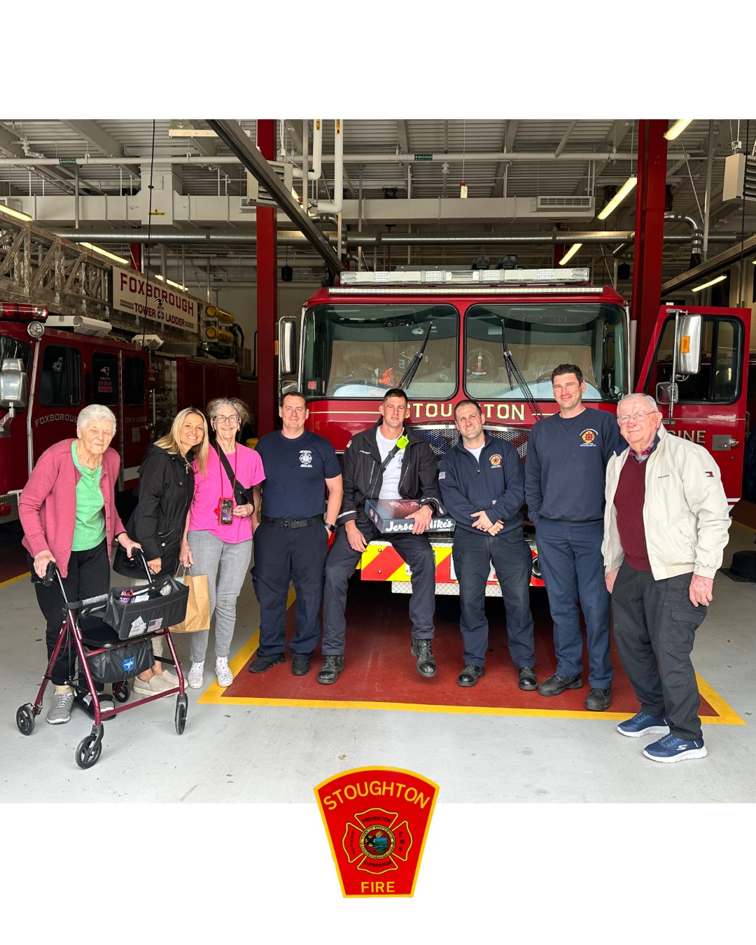 A big thank you to the residents from Brookmeadow at Cobb Corner who stopped by the station earlier this week to visit Group 1 and generously drop off subs from Jersey Mike's. Thank you so much for the wonderful visit and the delicious subs—you truly made our day!
#SFD