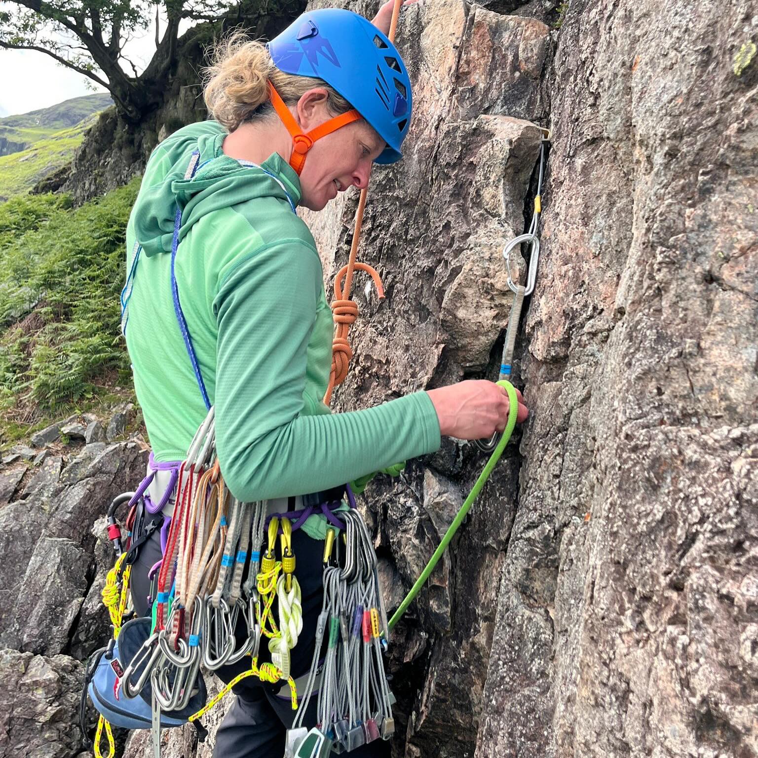 A brilliant couple of days working with a great group, all keen to improve their climbing and expand their trad knowledge.
Over the two days we covered:
🧗 Gear placement, ratings and judgement
🪢 Building and equalising anchors using slings and the rope
⛰️ Lead climbing tactics, tactics, efficient movement and planning ahead
🧗♂️ Personal abseil techniques with a prussic
🦶 Climbing movement: reading the rock, shifting weight, footwork and bridging
Day 2 brought the rain. After a very wet 40-minute walk in to Corvus, we made the call to bail and headed to @kongadventurekeswick instead.
There we covered:
🪢 Anchor refreshers and set-ups using IDEAS
⬇️ Guide plate use and releasing under load
🧗 Lead climbing: clipping techniques, clipping positions and movement
🤝 Lead belaying: taking falls, managing the rope and dynamic belaying
💪 Fall practice to build confidence above the bolts
An action-packed couple of days with @lakesclimber.
@ami_professionals
#TradClimbing #LakeDistrictClimbing #ClimbingCourse #LeadClimbing RockClimbing