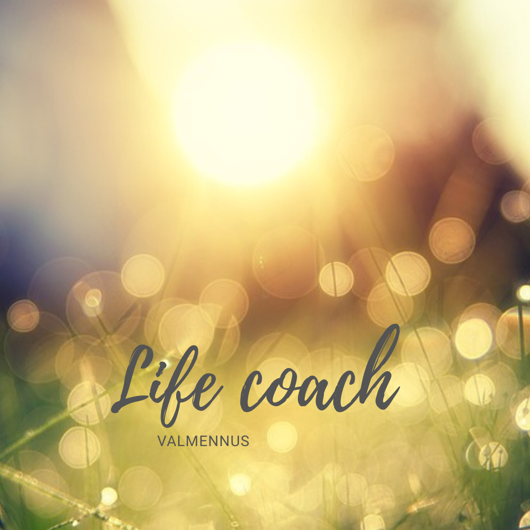 ☀️Life coach -valmennus on sinua varten, joka kaipaat muutosta jollekin elämän osa-alueellesi, ja kaipaat muutokseen käynnistävää voimaa matkaasi mukaan!
Life coach -valmennus on ratkaisukeskeistä valmennusta, jossa asiakas oivaltaa tehtävien ja keskustelujen pohjalta uusia ratkaisuja arkeen. Teemme sinulle suunnitelman arkeesi, jonka kautta muutos on mahdollinen.
Life coach -valmennusta voidaan hyödyntää muun muassa seuraavissa muutostoiveissa kuten uuden uran löytäminen, uuden harrastuksen aloittaminen, stressinhallinta, ajanhallinta, elämänhallinta, motivointi, tunnetyöskentely – juuri sitä mihin sinä kaipaat valmennukselta kanssakulkijaa!
Valmennuskokonaisuuden kautta opimme sanoittamaan ajatuksiamme ja tunteitamme ääneen, vaikuttamaan ja keskittymään niihin asioihin joihin voimme vaikuttaa, opimme
elämään arvojemme mukaista elämää ja löydämme ilon ja tyytyväisyyden takaisin arkeen!
Jos valmennus kiinnostaa, käy tutustumassa lisää verkkosivuilla www.rentoutumo.fi tai otathan yhteyttä, sovitaan ensimmäisenä askeleena veloitukseton alkukartoitus-aika sinulle🌼
#rentoutumonpalvelut #lifecoachvalmennus