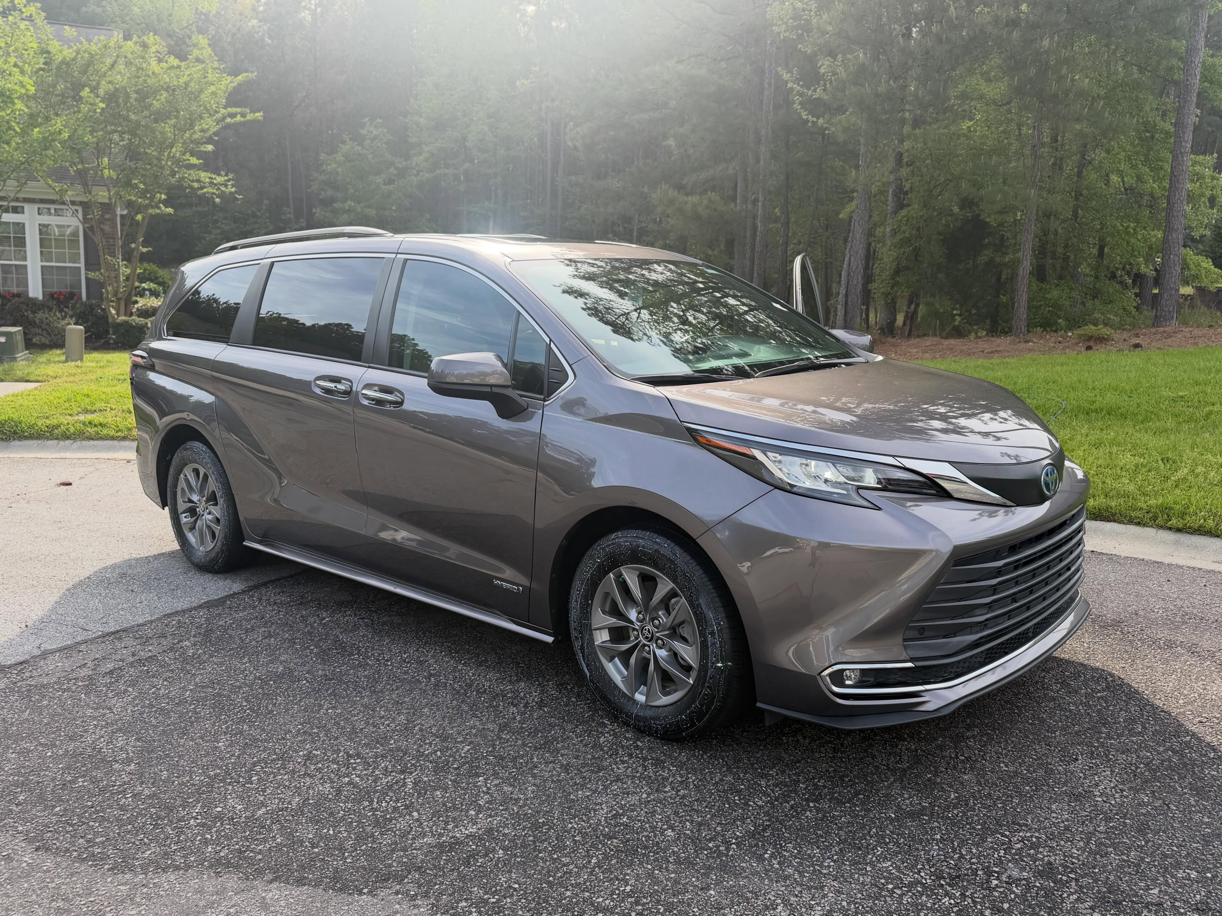 Toyota Sienna monthly service.
Thanks for your continued support.
*📅 APPOINTMENT ONLY‼️
www.jcsmobiledetailingllc.com
📱 Call or text (803) 542-1442
#MobileDetailing SCDetailers CarolinaDetailers #Wax Shampoo #PaintCorrection #CeramicCoating InteriorDetailing #HeadlightRestoration ColumbiaSC ElginSC LexingtonSC WestColumbiaSC BlythewoodSC IrmoSC CayceSC LugoffSC LakeMurraySC FortJackson