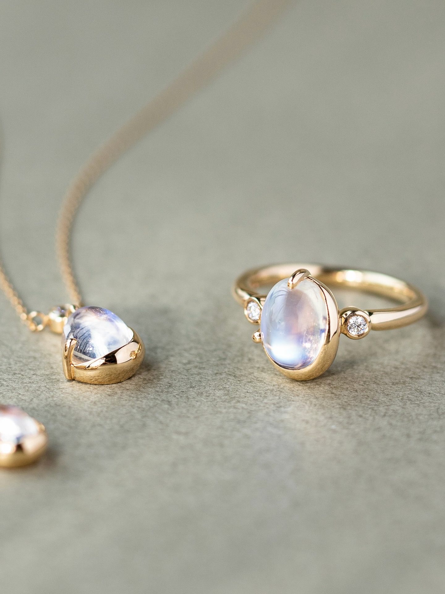A quiet glow inspired by the moon.
The Selene Collection features luminous moonstones embraced by warm yellow gold in the shape of a crescent moon — a design that captures serenity, softness, and the gentle play of light. At its centre, the royal blue moonstone reveals an enchanting iridescence that shifts beautifully with every movement, evoking the calm elegance of moonlight in the night sky.
As June’s birthstone, moonstone is often associated with intuition, tranquillity, and new beginnings, making the Selene Collection a meaningful piece for those born in this season of gentle light.
Available at Fujimori Kajita Ann Siang Hill Boutique. We warmly invite you to visit and experience the collection in person.