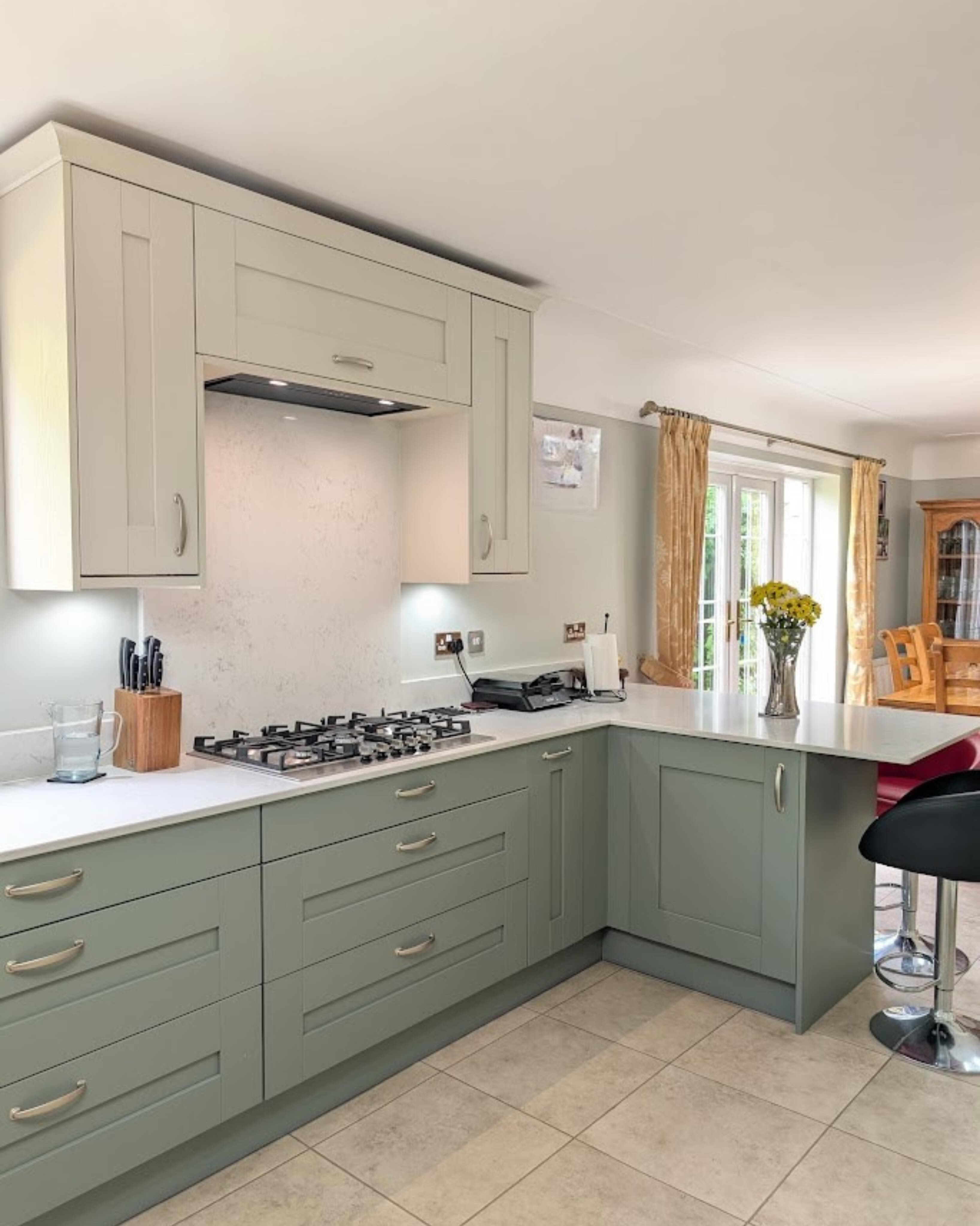 There is something about a classic shaker kitchen that never goes out of style ✨
This Buckingham design in Mussel Ash and Reed Green is a perfect example of how two tones can work together to create something really special.
The lighter uppers keep the space feeling open and bright while the Reed Green base adds real depth and character.
Paired with Quartz Massa worktops, a @quookeruk hot tap and @neff_home appliances throughout, every detail has been considered and it really shows.
Kitchen Details:
Buckingham Mussel Ash and Reed Green — In House Design
Quartz Massa Worktops @quartzfabricationsltduk
Quooker Hot Tap — @quooker
Appliances — @neff_home
Designer @her.interior.mind
#bespokekitchen #kitcheninspiration