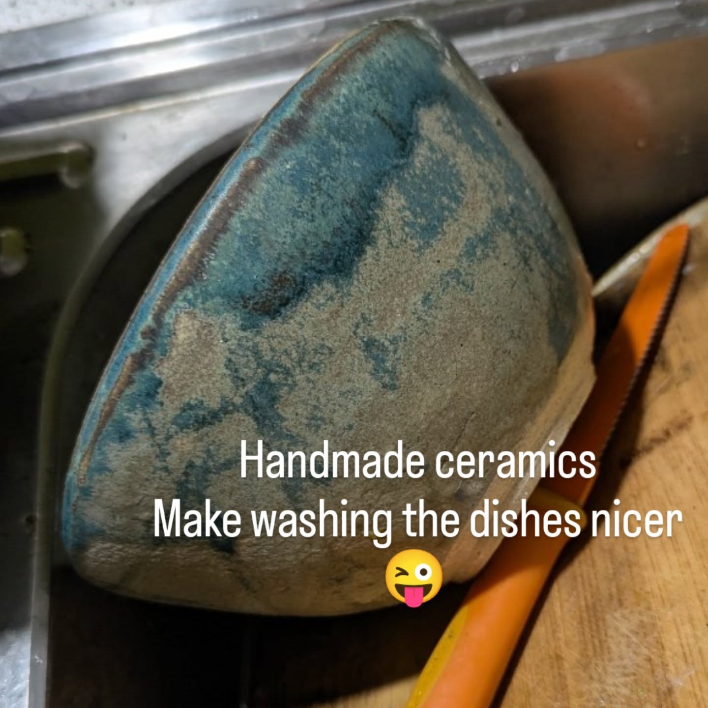 Handmade ceramics have a way of elevating the everyday. From morning coffee to the simple ritual of washing the dishes, these pieces are made to be used, loved, and lived with.
Functional, imperfect, and full of stories waiting to become part of yours.
#handmadeceramics #functionalart #slowlivingstyle #contemporaryceramics
