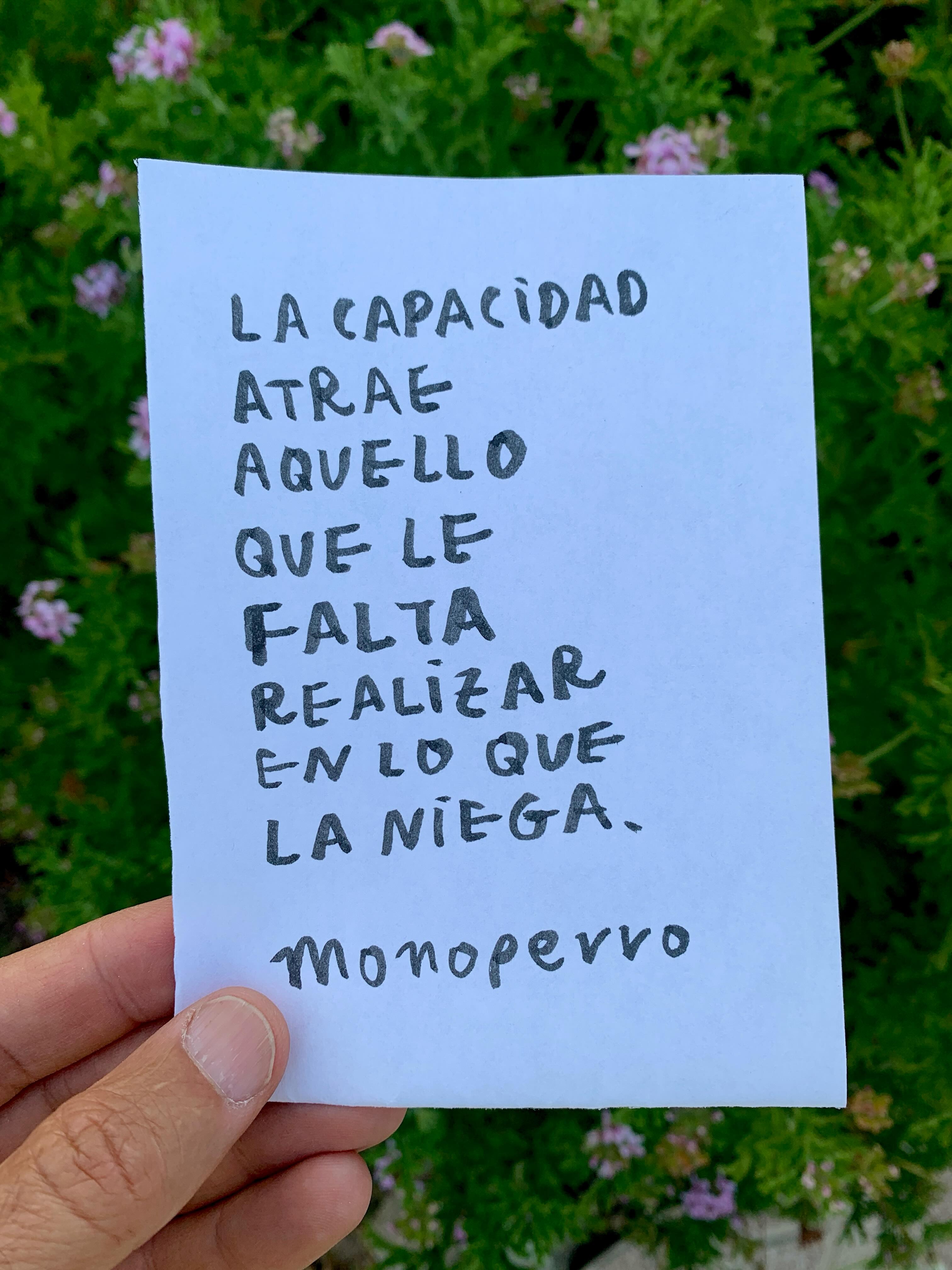 La capacidad
atrae
aquello
que le falta
realizar
en lo que
la niega.
#cancamusas
#elclubimperfecto
#ultralkymia