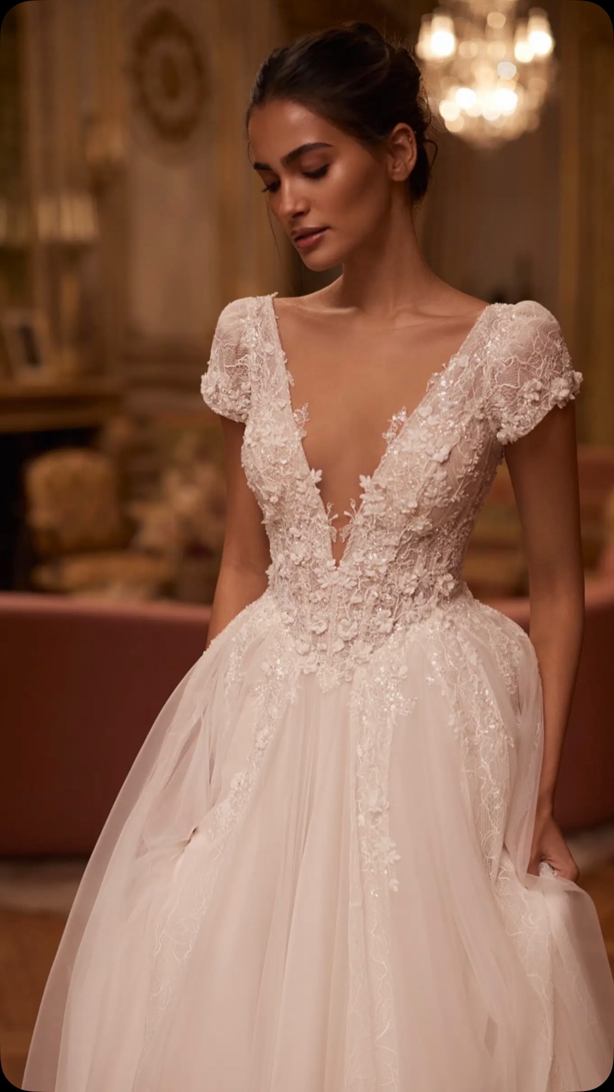 Introducing the ever so pretty Ellen gown by @luce_sposa. How sweet are her little sleeves?? Book an appointment to try her on soon 🤍