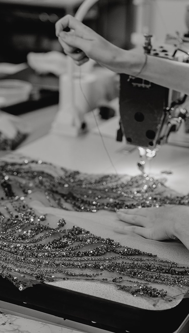 One of the biggest hidden stresses for brides? Alterations ✨
That’s why having in-house alterations makes such a difference 🤍
From your very first fitting to the final steam before collection day, everything is taken care of by one trusted team who already knows your gown perfectly. No running between different places, no confusing communication, no extra stress.
Just expert fitting, beautiful shaping and a dress that feels like it was made especially for you 👰✨
Because the magic isn’t just finding the dress… it’s how it fits you on your wedding day 🤍
#BridalBoutique #WeddingDressAlterations #BrideToBe #WeddingDress #BridalStyle