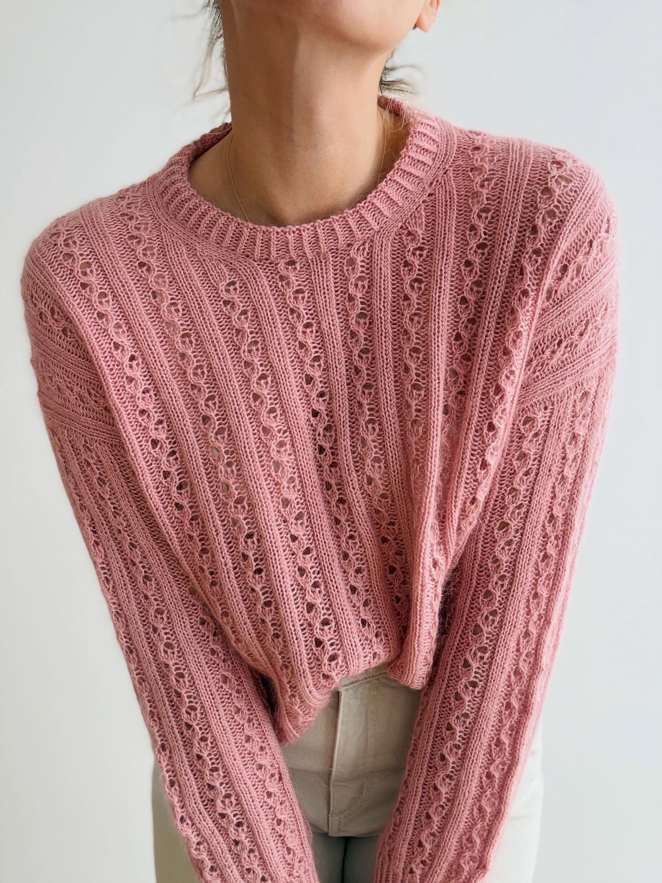 One of my biggest joys as a knitwear designer is to see people knitting my designs, sharing their results online and sometimes seeing them wearing their versions of my designs in real life 🥰😍 This March, I had the pleasure to meet a few test knitters on hh cologne and we took the chance to match our outfits and wear our finished #linasweater together at the fair 😍 It’s still a surreal feeling and I still have to pinch me when I see someone wearing a knitwear design of mine 🥰
.
And last but not least, the pattern of the Lina Sweater is finally available in French on my website and Ravelry. Other languages are as always German, English, Danish and Polish 💗
.
.
.
Pattern by me - Lina Sweater - and available now in German, English, French, Danish and Polish on my website and Ravelry
.
Yarn: Premia and Verona both in the shade Altrosa by @lamanayarns
.
Advertising
.
#knitting #knitknitknit #knittersgonnaknit #knit