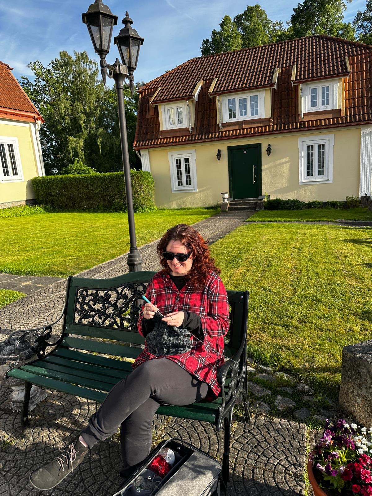Sweden in spring is heaven on earth🙌🏻🧶💚💛❤️🩵☀️
#summer #crochetsummer #crocheting #crochet_relax #crochetando