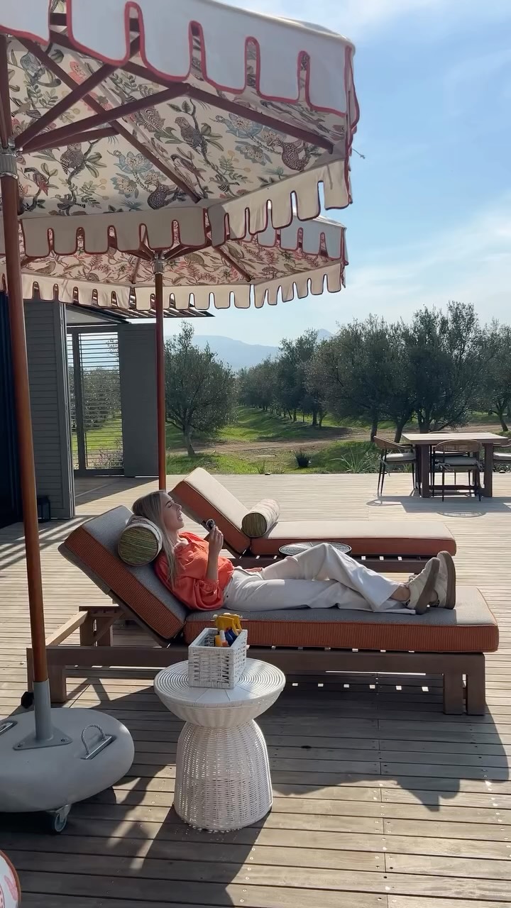 Have you even SEEN our accommodation? 🥹👀
Imagine having your wedding weekend here! ☀️
weddings@olijvenkraal.co.za
