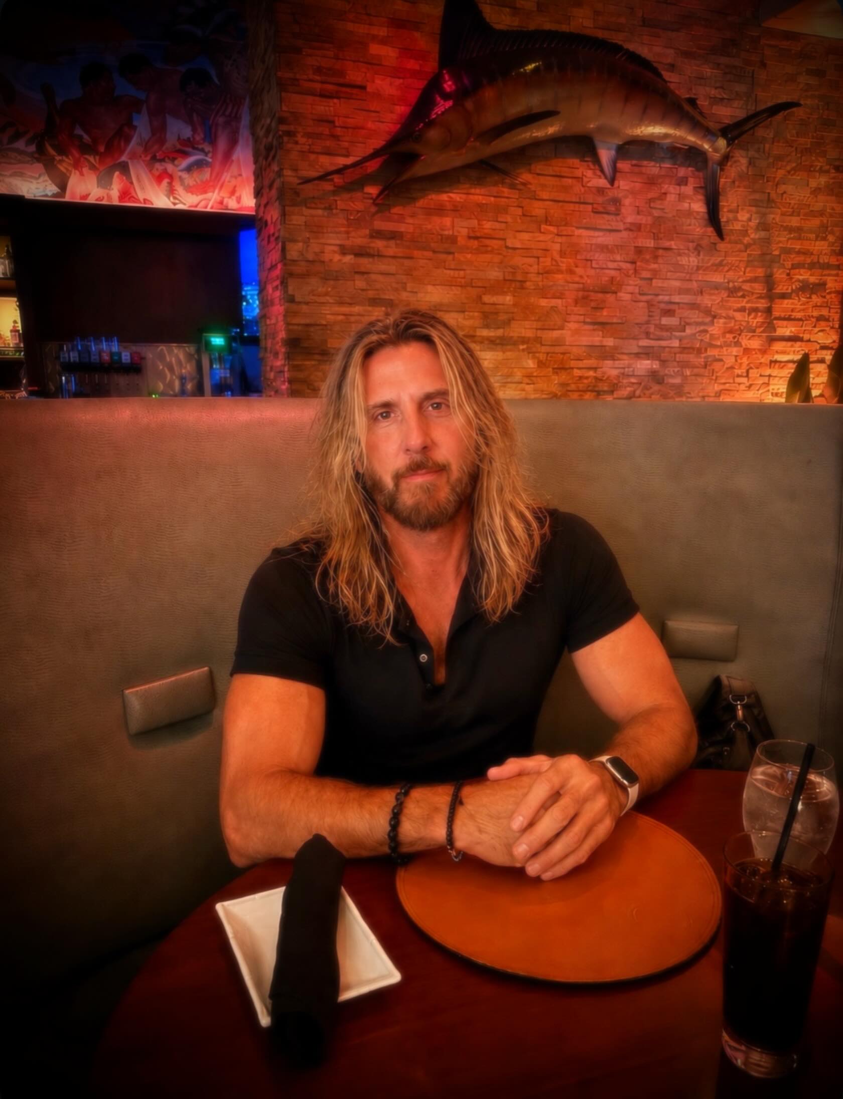 Dinner for one last night at Tropicale, my favorite restaurant in Palm Springs. 🌴✨
There was a time when the thought of eating alone in a restaurant made me uncomfortable. I worried about what people might think, or if I’d look lonely sitting by myself. But somewhere along the way, I learned that being alone and being lonely are not the same thing.
This place feels like home. I’ve celebrated so many beautiful moments here over the years—birthdays, anniversaries, New Year’s Eve celebrations, and countless dinners filled with laughter, love, and unforgettable memories. Tonight, it’s just me, a great meal, and a heart full of gratitude.
Sometimes the greatest gift we can give ourselves is learning to enjoy our own company. And last night, surrounded by memories and Palm Springs magic, I couldn’t be happier. 🩷🌴☀️
#PalmSprings #TheTropicale #SoloDining #ChooseJoy #TheRoccoPink