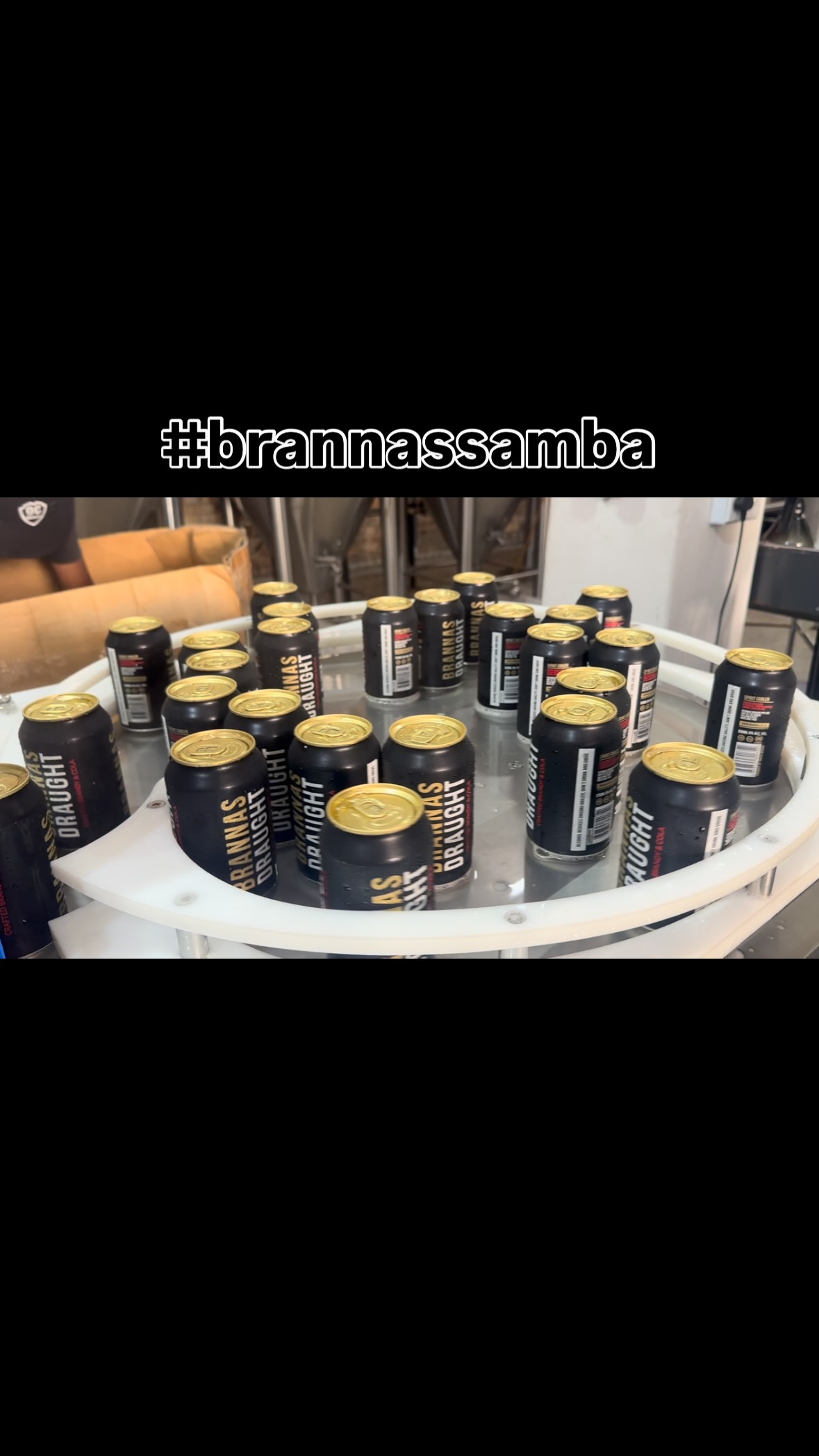 Our cans don’t only take part in #brannasolympics, they take part in #sambadancing too! #brannasdancing #drinkbrannas #brannasdraught