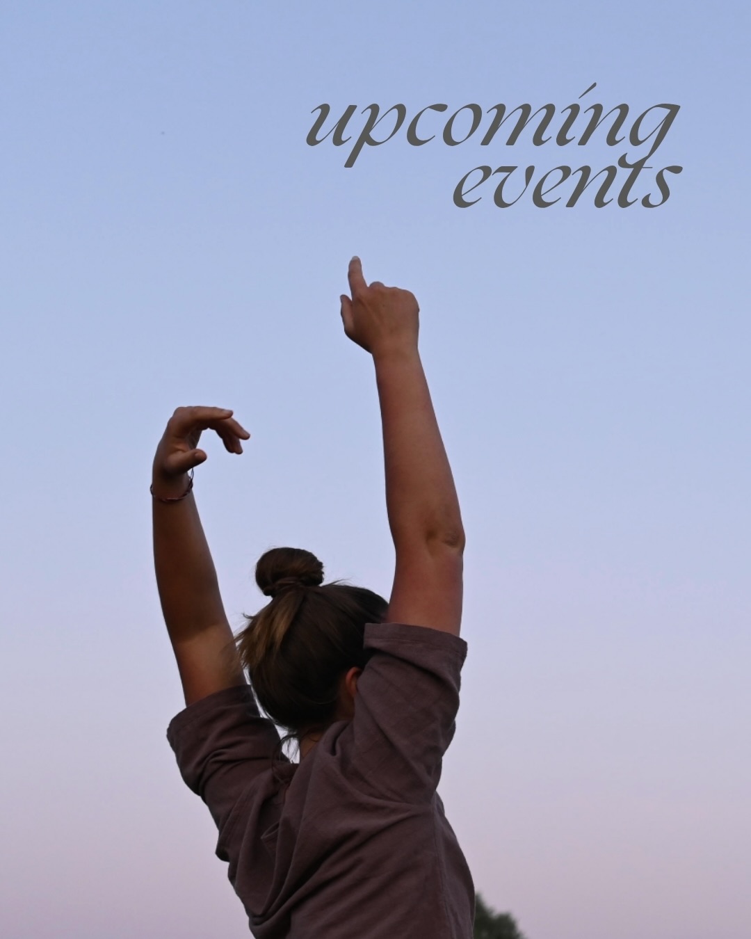 Upcoming Events 🌞
Der Sommer hält bei Mani viele besondere Momente für dich bereit. Freue dich auf inspirierende Workshops, nährende Zeremonien, gemeinsames Praktizieren, tiefe Entspannung und wertvolle Begegnungen in unserer Community. 🌿
Alle Infos zu den Workshops und Events findest du auf Eversports oder unserer Website.
Wir freuen uns sehr auf dich!✨