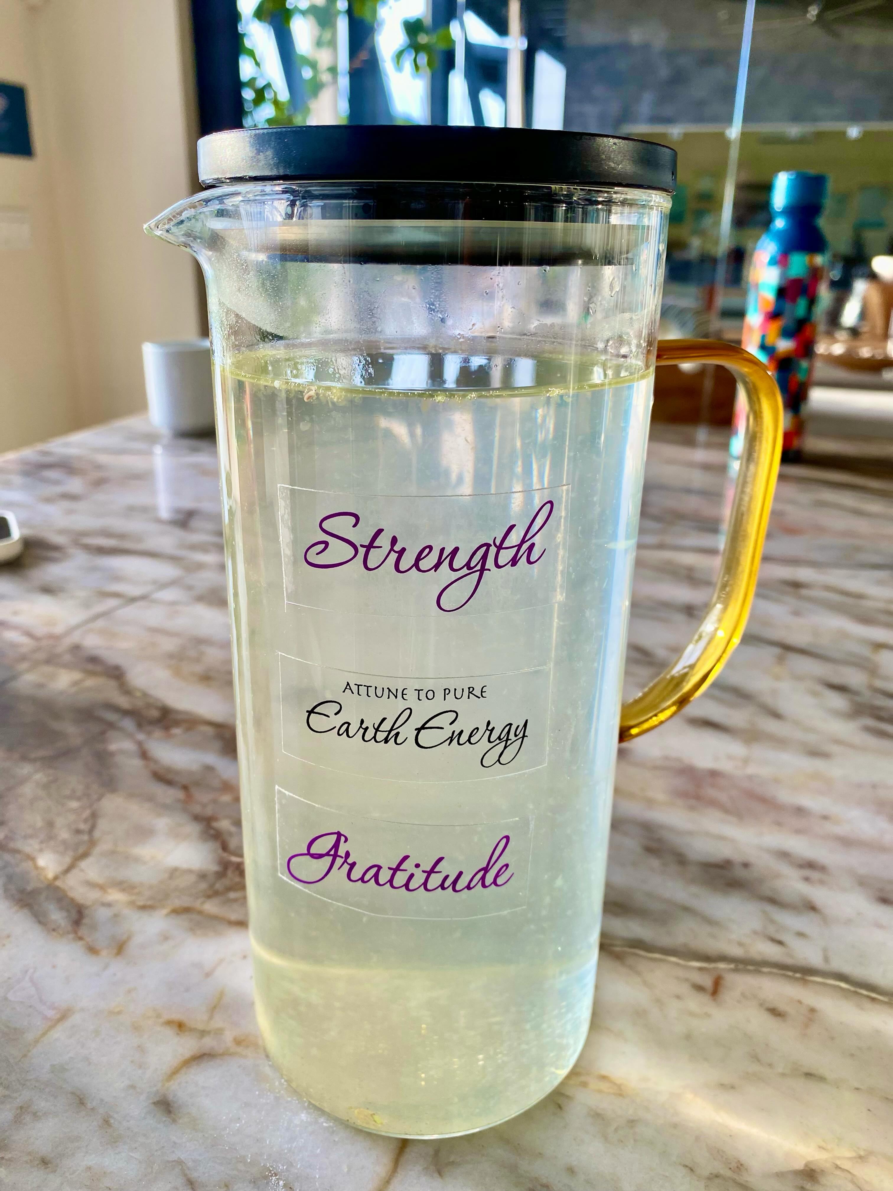 Day 3 Water Fast Update 💧
Here’s the update everyone keeps asking me for.
The first 2 days were definitely a challenge. 😅 Today, my body seems to be settling into the process. I’m not over the hump yet, but I can feel a shift happening, and I definitely have more energy today. ✨
My focus is not to lose weight.
For me, this is about:
🔹 Cellular cleanup and repair
🔹 Autophagy
🔹 Mental reset
🔹 Creating space for the next chapter of my life
🔹 Research for my clients
As a nutritionist, I don’t like recommending things I haven’t experienced myself. Since fasting is a tool many people use as part of their cancer healing journeys, I wanted to experience it firsthand.
What fascinates me most about fasting:
🔸 Mental clarity improves.
🔸 Fat burning increases.
🔸 Inflammation decreases.
🔸 The body begins cellular cleanup and renewal.
🔸 Feeling calmer, more focused, and more present.
So far, my data numbers have been encouraging (we test everyday):
🟡 Body fat has decreased.
🟡 Muscle has been maintained.
🟡 My ketones confirm that I’m in deep ketosis.
I’m only on Day 3 of 10. 😳
The biggest lesson so far? Being forced to rest which feels really nice. 🩵😅
Stay tuned for more updates. 🙏