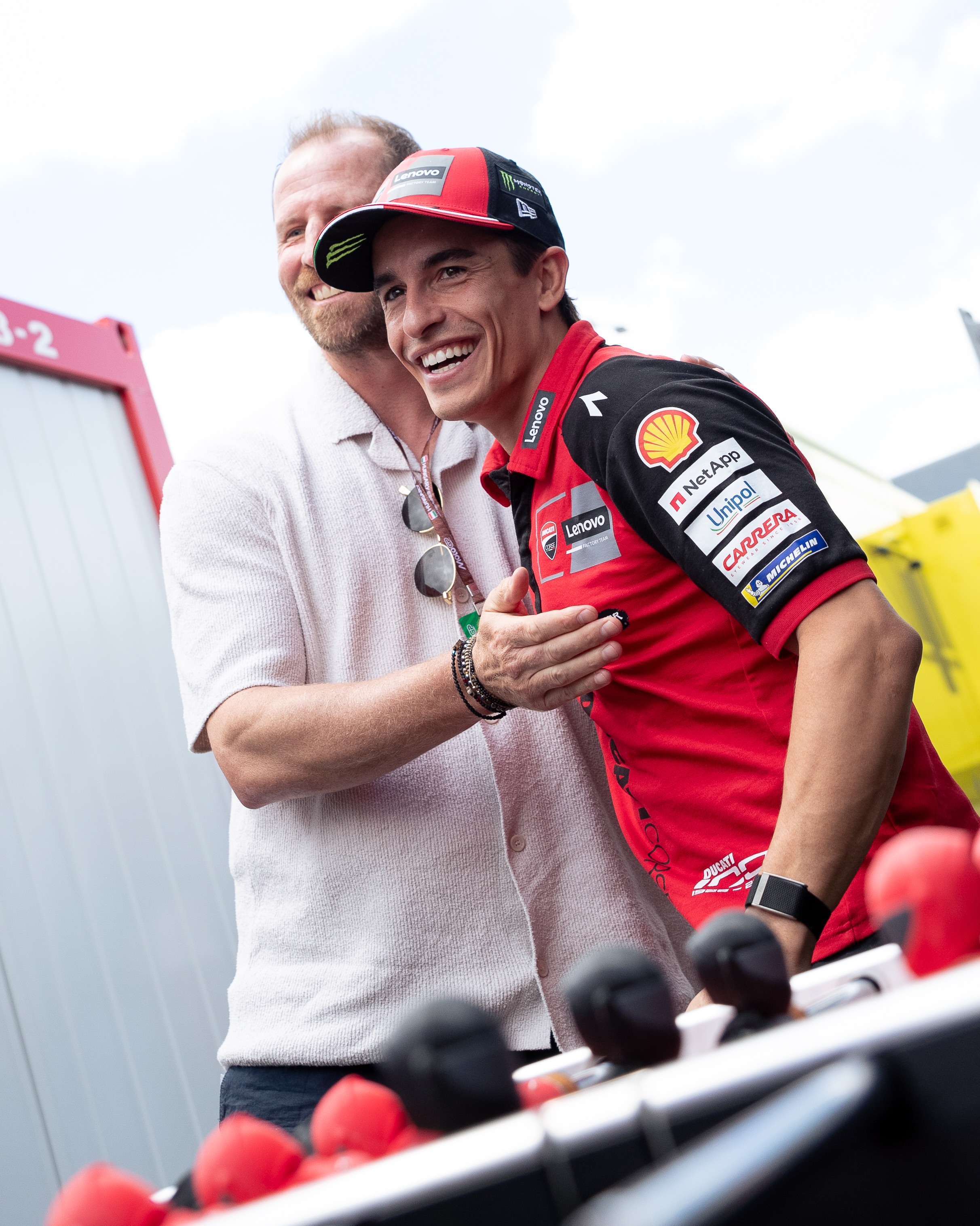 🤩🇭🇺🤩 Hungarian football meets MotoGP greatness. Game on.
#motogp #hungariangrandprix #balatonpark