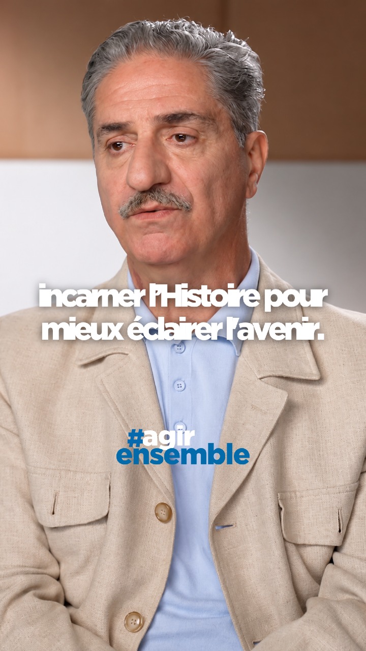Incarner lâHistoire pour mieux Ă©clairer l'avenir. đ«đ·
Ă l'occasion de la sortie au cinĂ©ma du premier chapitre du film « La Bataille de Gaulle », l'acteur Simon Abkarian livre un tĂ©moignage poignant sur son interprĂ©tation du GĂ©nĂ©ral. Au-delĂ du mythe, il met en lumiĂšre toute l'humanitĂ© dâun homme face Ă ses doutes, Ă sa profonde solitude, mais animĂ© par une force inĂ©branlable : l'amour de sa patrie.
Face à l'adversité et au refus de la capitulation, Charles de Gaulle a su s'élever et appeler à l'action collective quand tout semblait perdu. Un rappel historique puissant qui résonne encore aujourd'hui : c'est en restant debout et unis que l'on surmonte les plus grands défis.
Plus que jamais, il est temps de raviver cet esprit de responsabilité et de courage.
#AgirEnsemble #LaBatailleDeGaulle #Histoire #CharlesDeGaulle