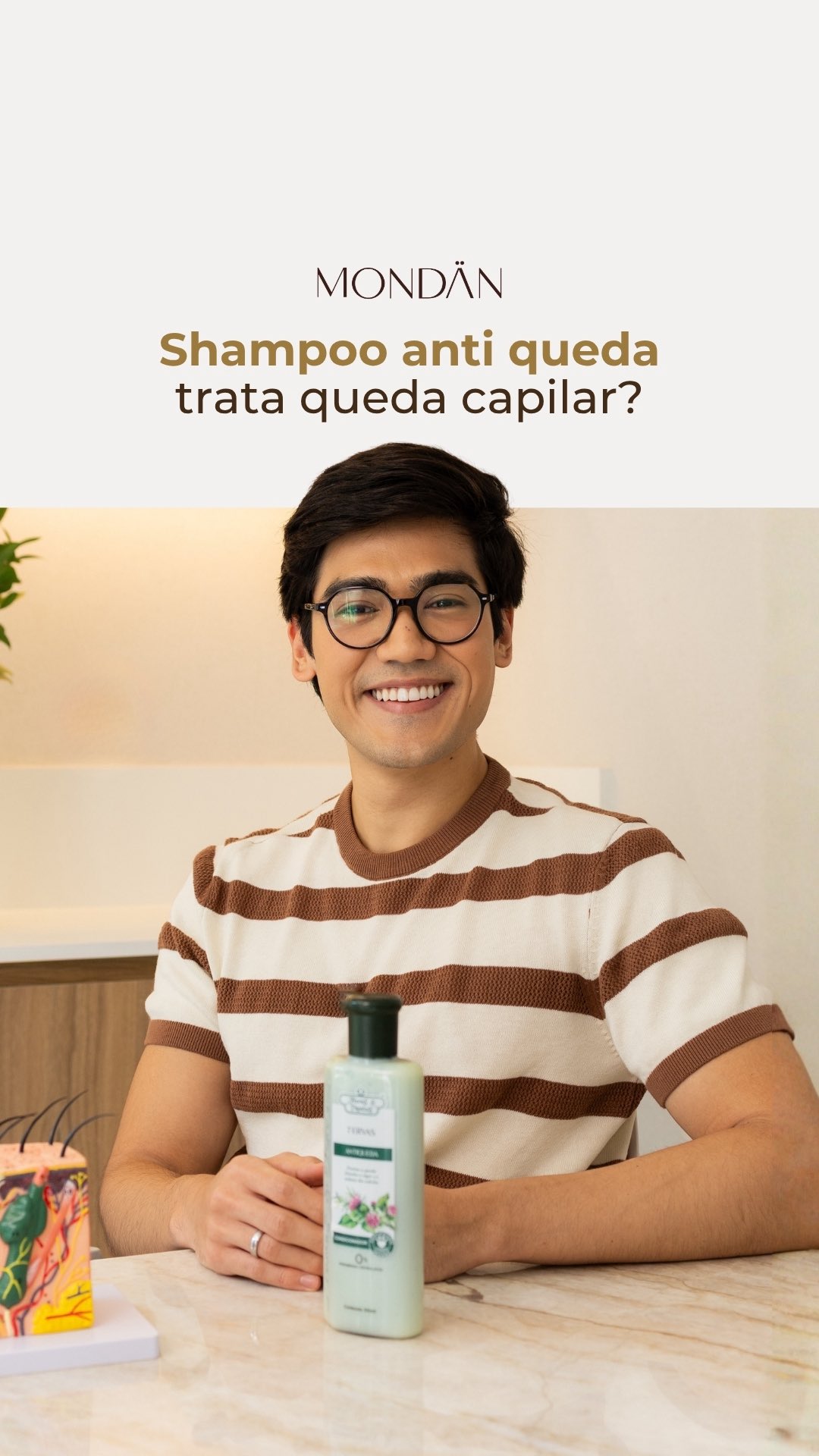 Shampoo antiqueda pode até melhorar a aparência do fio, mas ele não trata a causa da queda capilar.
Na maioria dos casos, o problema está no folículo e pode estar relacionado a fatores hormonais, genéticos, nutricionais ou inflamatórios. Por isso, o tratamento começa pelo diagnóstico.
Na Mondän, contamos com um centro capilar especializado, com tecnologia e protocolos personalizados para tratar cada caso de forma individualizada.
Agende sua avaliação e entenda o que está por trás da sua queda.