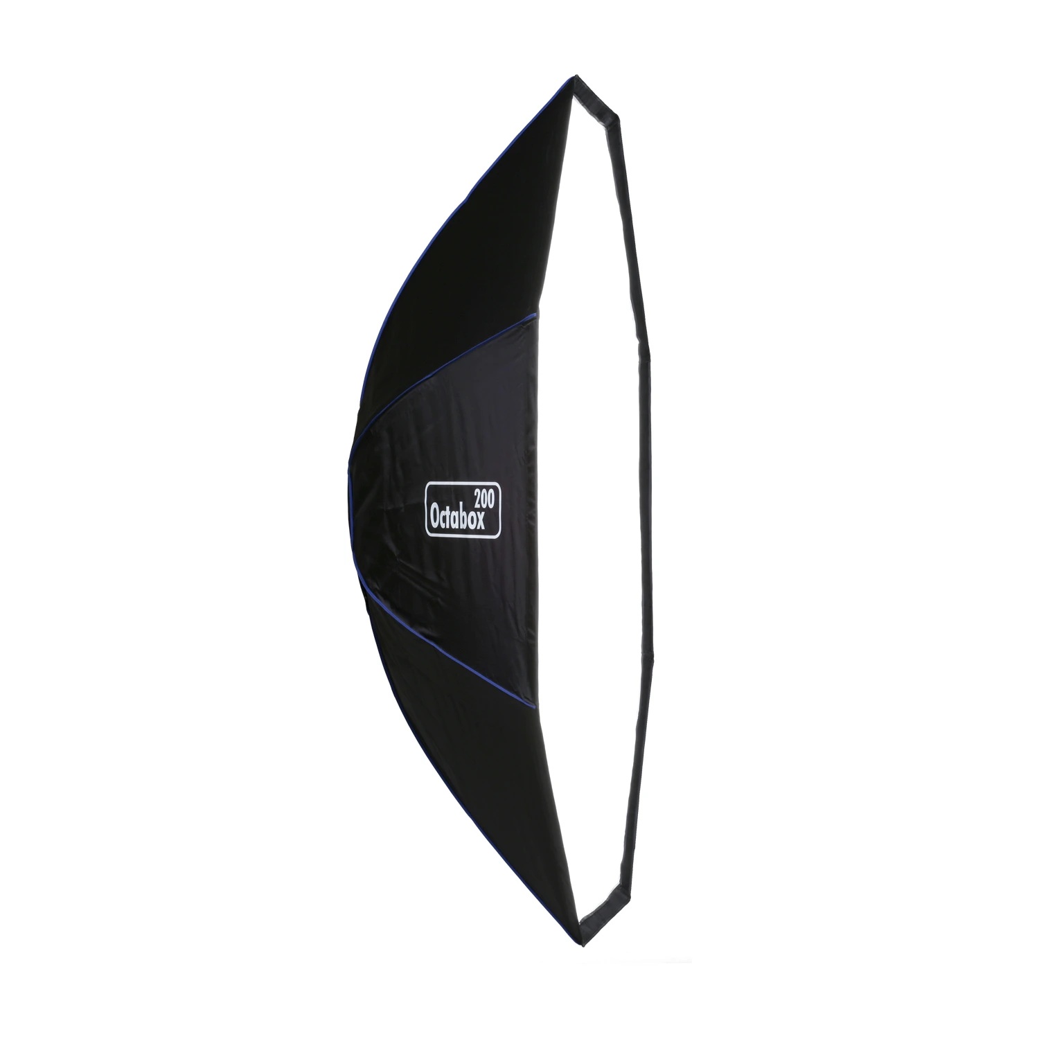 Hensel Octabox 200 - 200cm Dev Profesyonel Softbox, geniş ve yumuşak ana ışık isteyen profesyonel stüdyo çekimleri için tasarlanmış büyük boy sekizgen ışık şekillendiricidir.
200 cm çapındaki geniş ışık yüzeyi, tam boy portre, moda, grup çekimi, büyük ürün, reklam ve katalog çalışmalarında ışığın konuyu daha sarıcı biçimde aydınlatmasına yardımcı olur. Küçük softboxların daha dar bir alanda etkili kaldığı durumlarda, Hensel Octabox 200 daha geniş ve dengeli bir ışık alanı oluşturur.
Sekizgen formu, portre çekimlerinde daha doğal ve yuvarlak karakterli göz yansıması verir. Gümüş iç kaplama, büyük softbox içinde ışığın daha verimli kullanılmasına yardımcı olurken; iç ve ön difüzör yapısı ışığın daha homojen, yumuşak ve kontrollü yayılmasını sağlar.
Bu ölçekte bir octabox kullanırken sağlam ışık ayağı, güvenli tilt mekanizması, doğru dengeleme ve uygun speedring seçimi özellikle önemlidir. Hensel EH bağlantılı paraflaşlarda kullanım için Hensel EH speedring ayrıca satın alınmalıdır.
Ürünün teknik detayları ve kullanım alanları Flaşçı’da yer alıyor:
https://www.flasci.com/product-page/hensel-octabox-200
#Flaşçı #Elitflaş #Hensel #HenselOctabox200 #Octabox #Softbox #StüdyoIşığı #IşıkŞekillendirici #PortreFotoğrafçılığı #ModaÇekimi #ÜrünFotoğrafçılığı #KatalogÇekimi #ReklamÇekimi